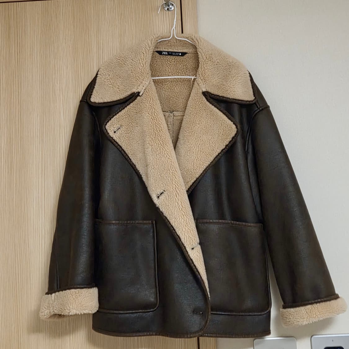 자라 / 무스탕 페이크 레더 재킷 /S 상품이미지2