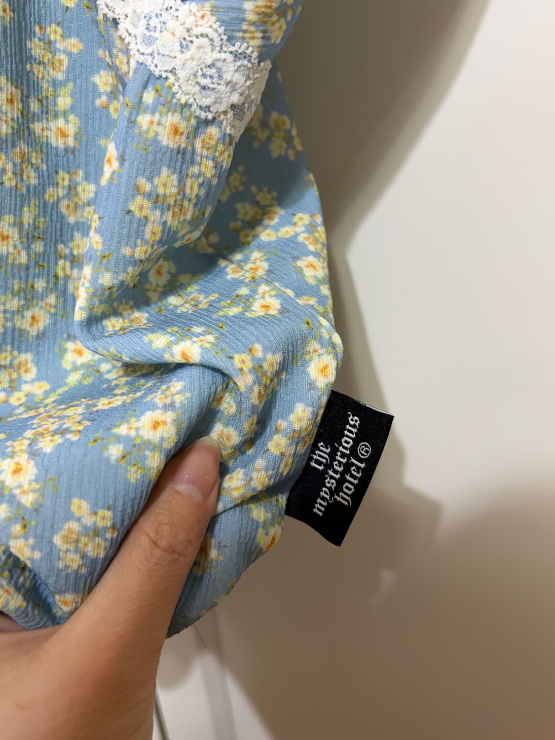 더미스테리어스호텔 플라워 슬리브리스  상품이미지4