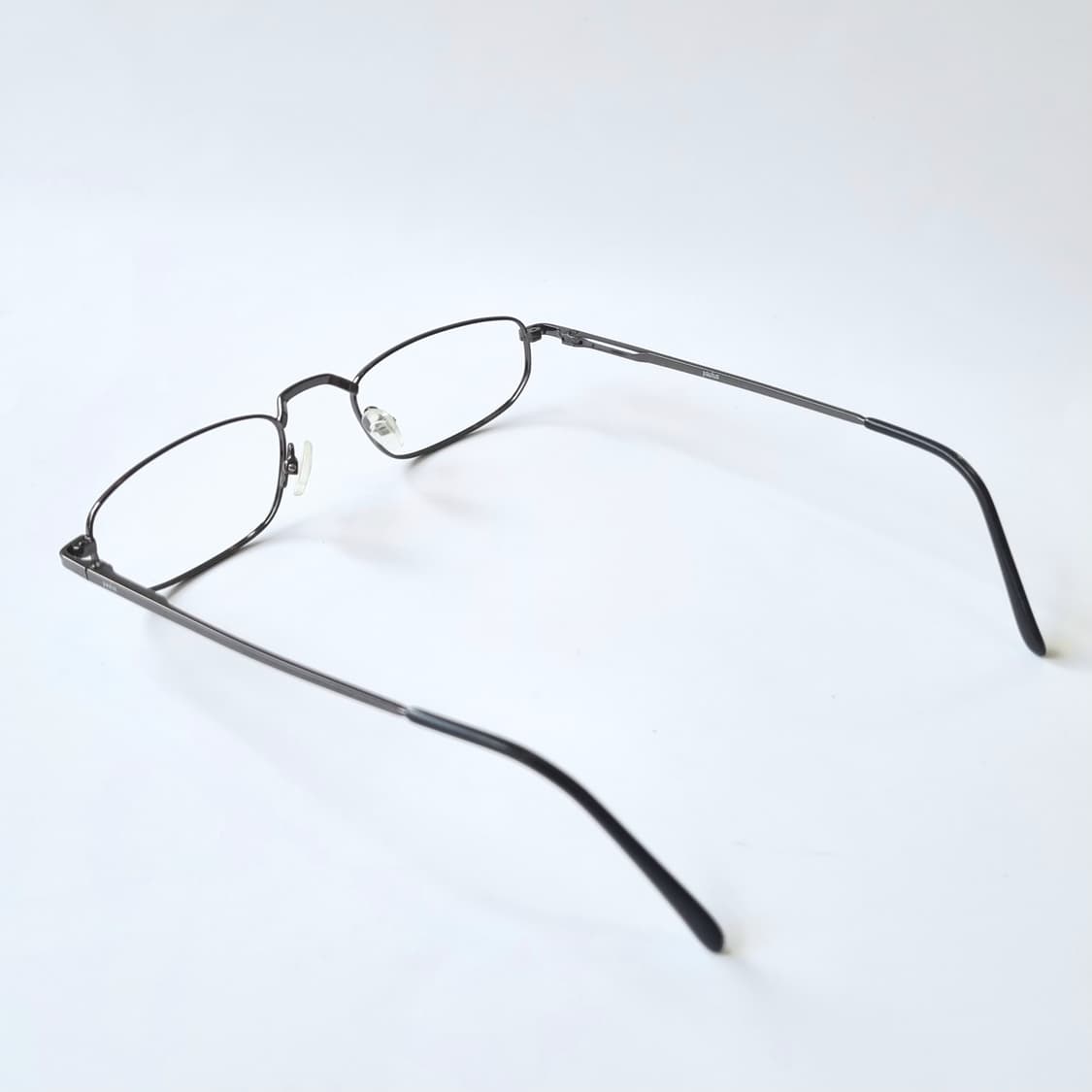 진열상품  긱시크 유광 찐그레이 안경테 389 상품이미지4