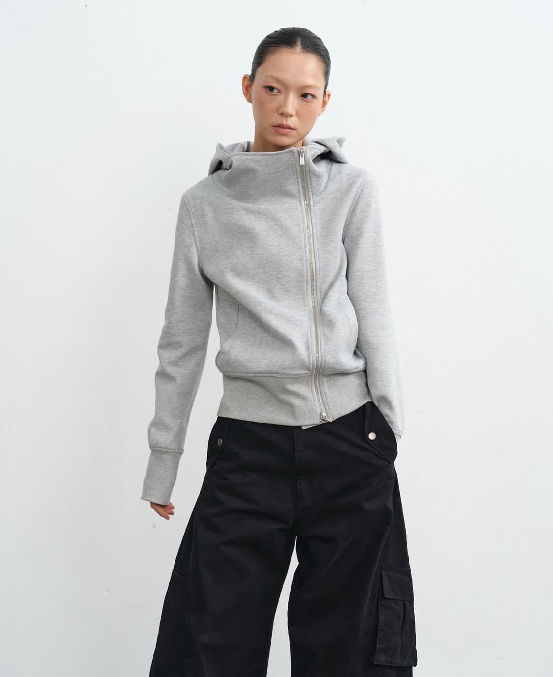 Jakana 그레이 후드집업 / 슬림핏 /  상품이미지1