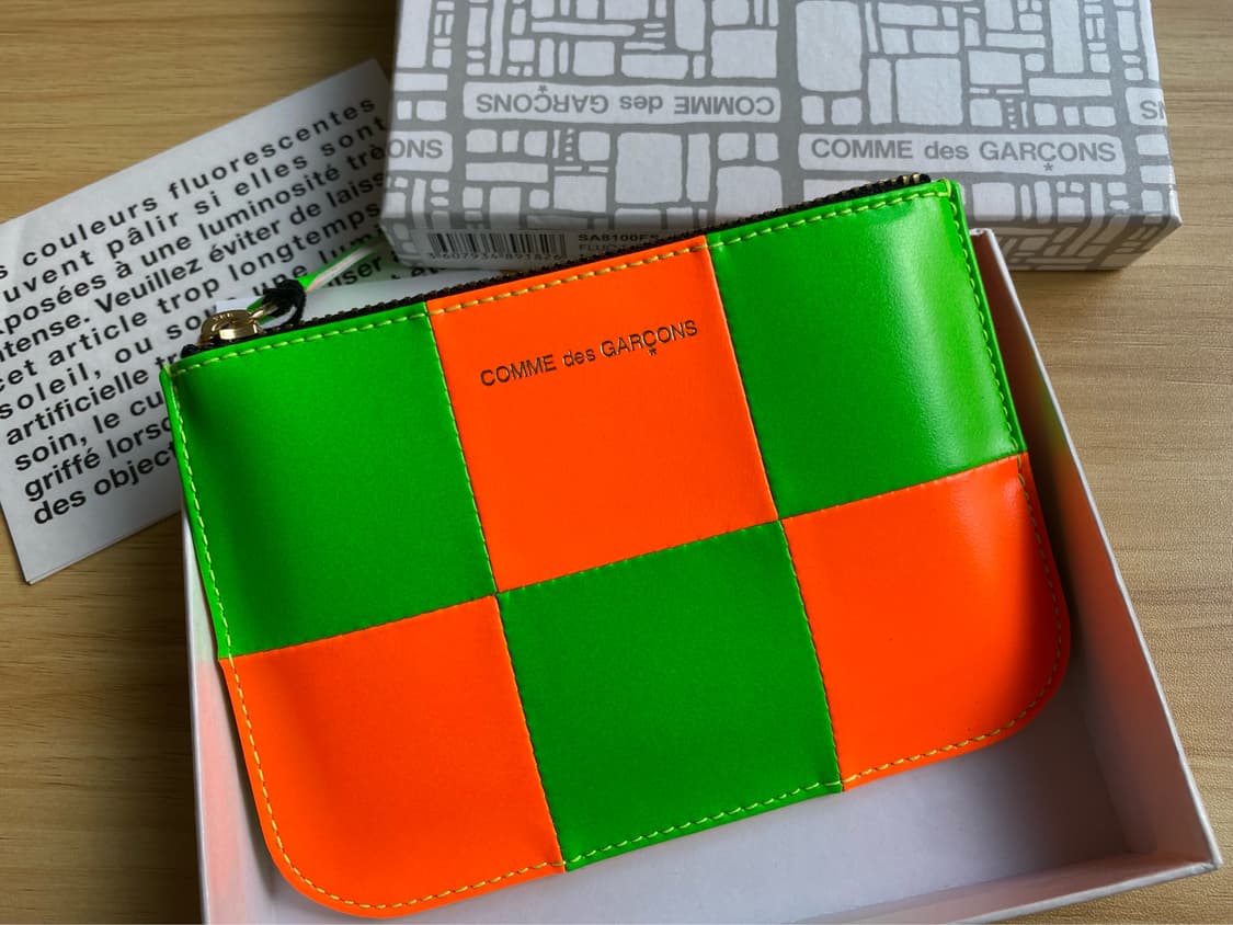 꼼데가르송 플루오 스퀘어 동전지갑 SA8100FS ORANGE GREEN 상품이미지1