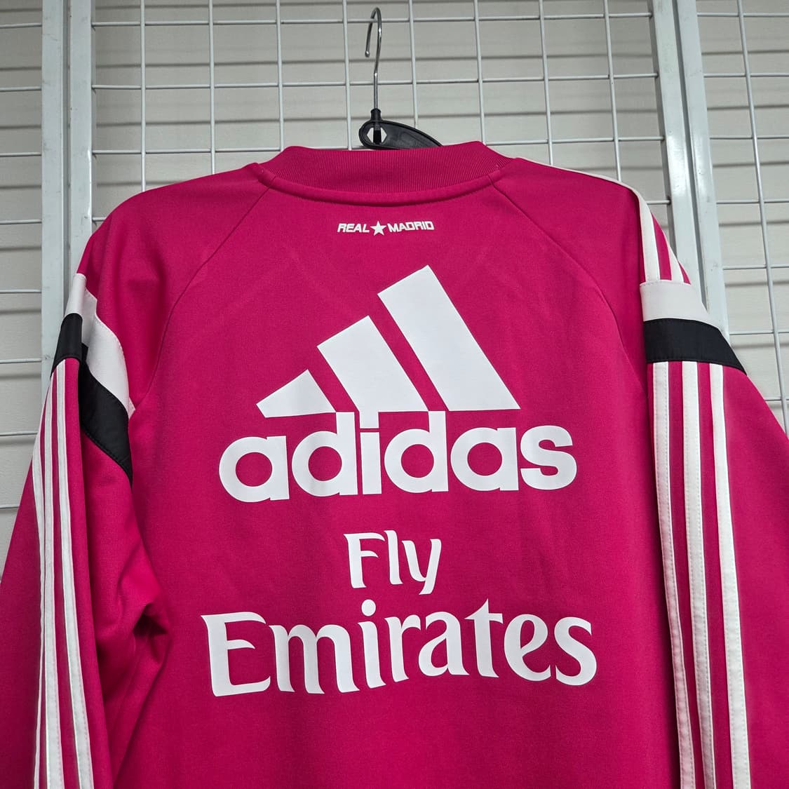 아디다스 레알마드리드 핑크 유니폼(2월까지 할인) 상품이미지3