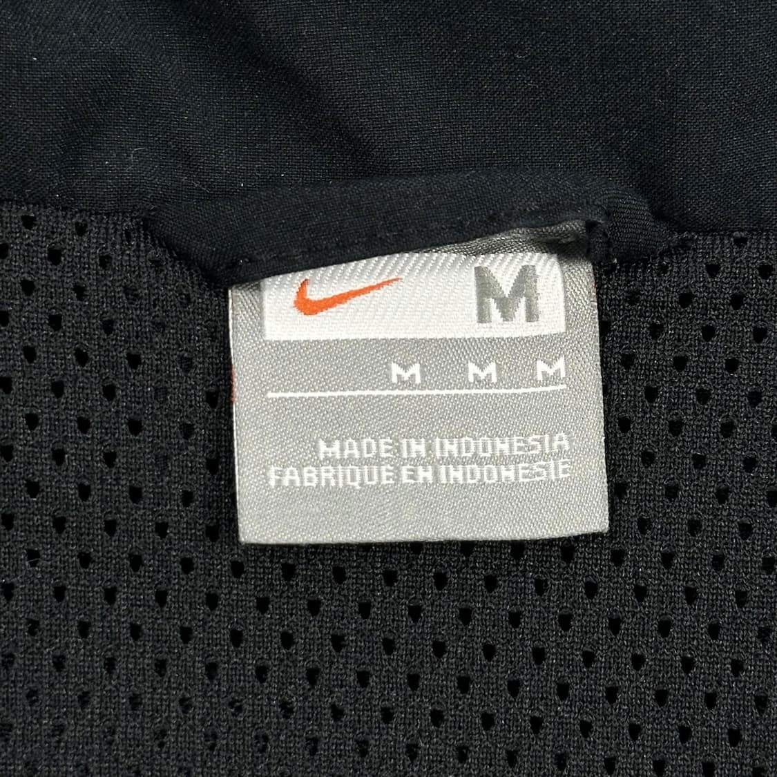 나이키 스우시 피그먼트 블랙 바람막이 자켓 (M) 상품이미지5