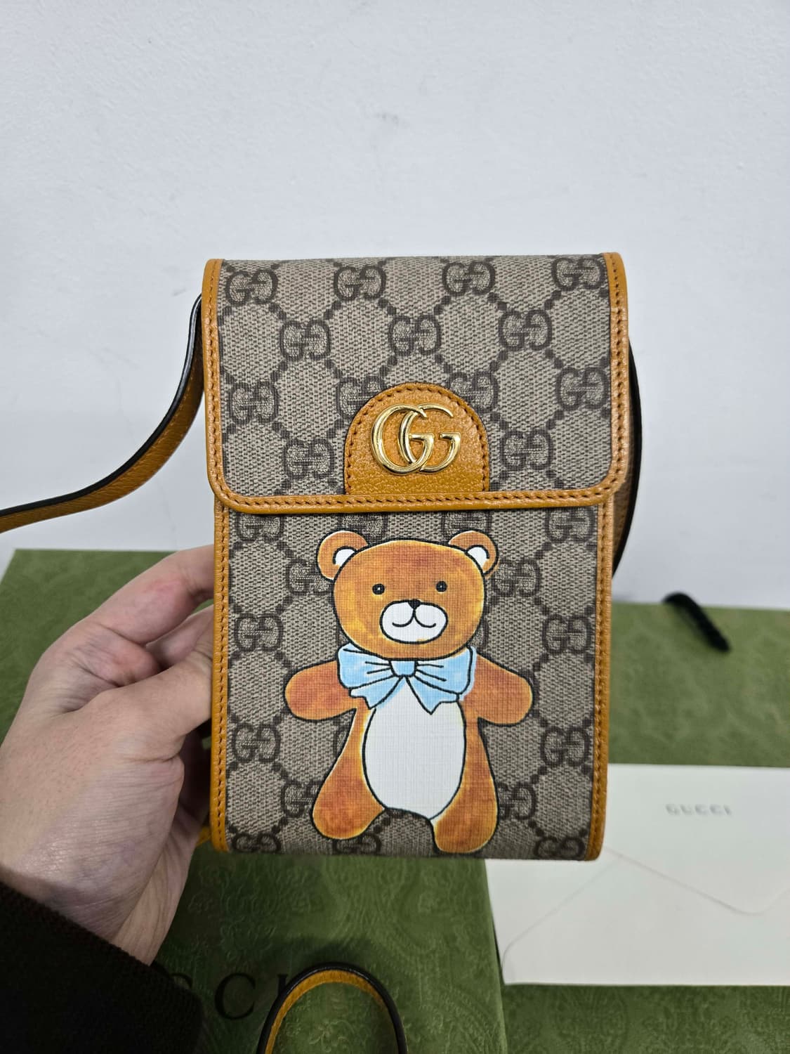 [보증서 정품] 구찌 카이 폰홀더백 상품이미지6