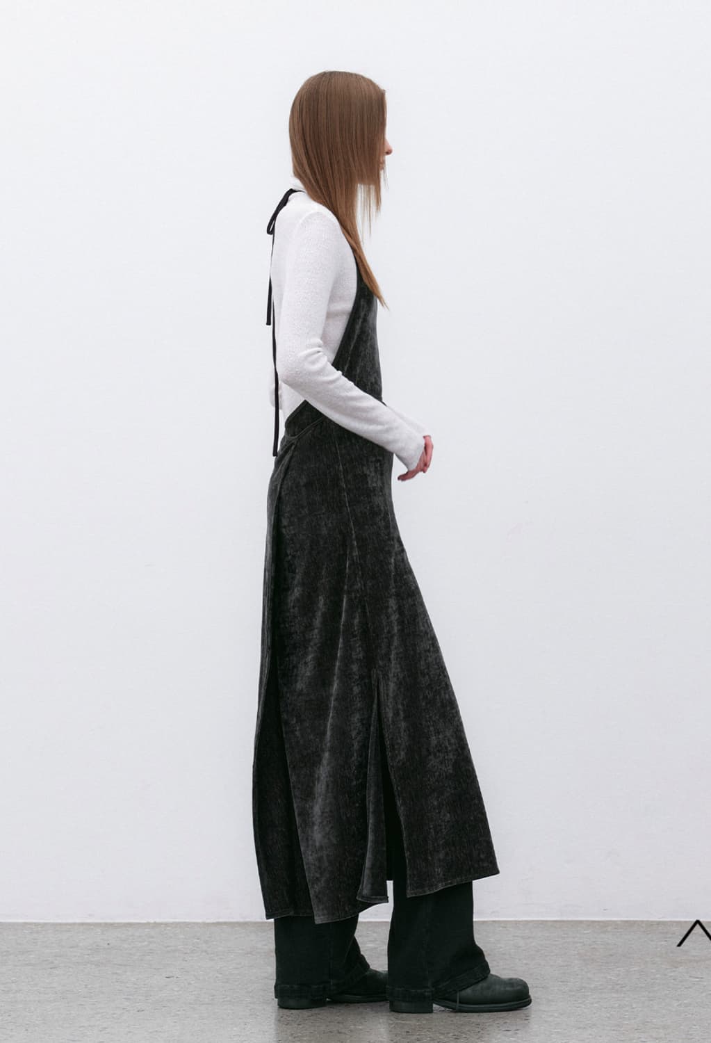 아뜰리에 나인 벨벳 홀터넥 드레스 새상품 상품이미지2