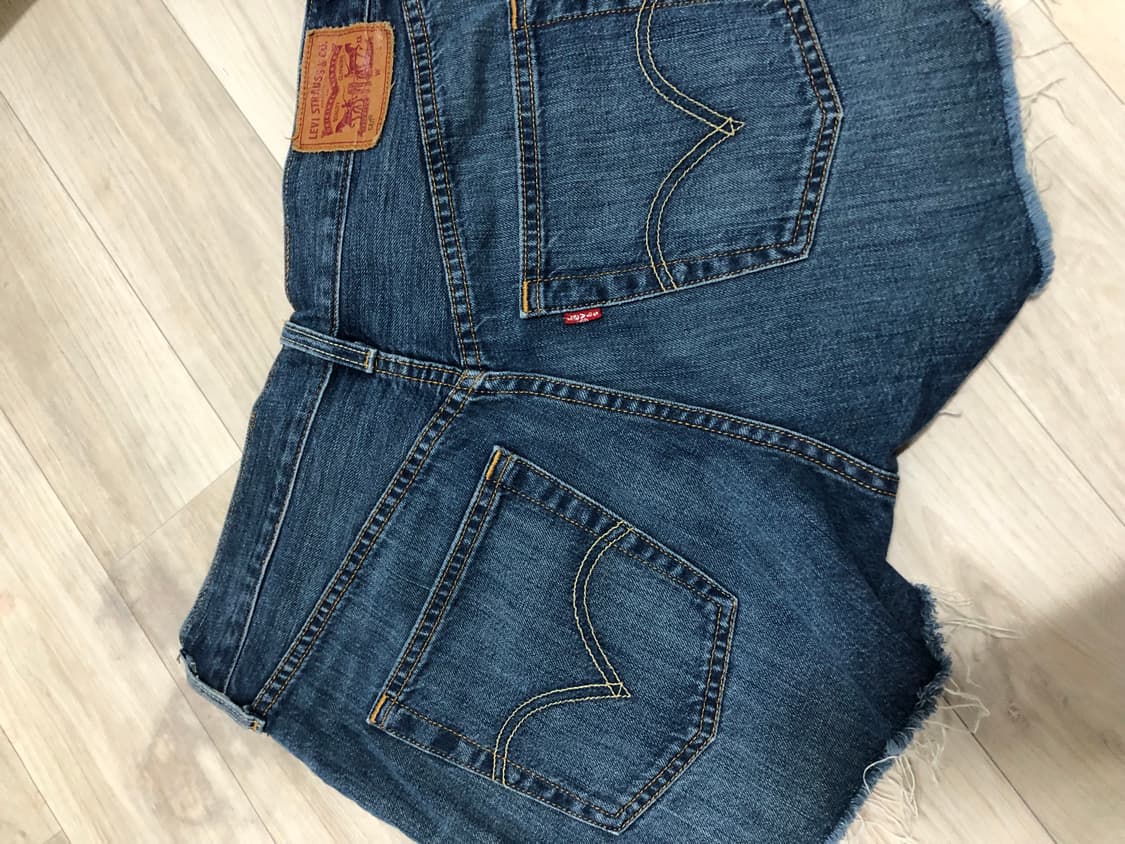 여성 리바이스 501 숏데님 상품이미지4