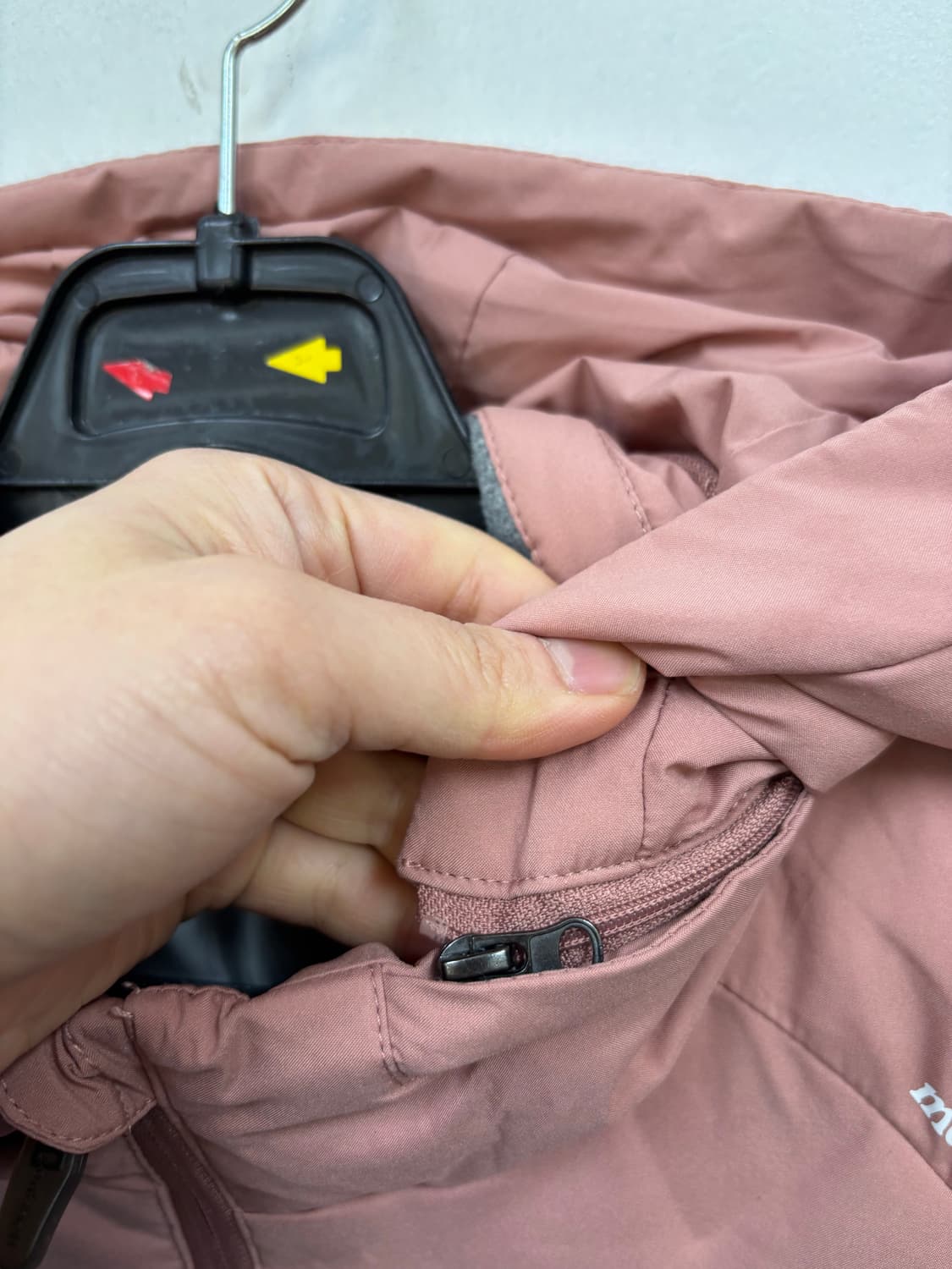 몽벨 우먼 후드탈착 다운패딩 상품이미지4