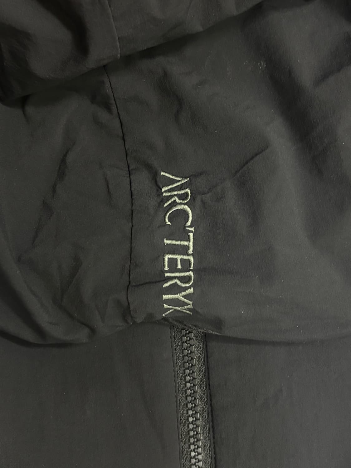 아크테릭스 SL 아톰 블랙 후디 L 상품이미지5