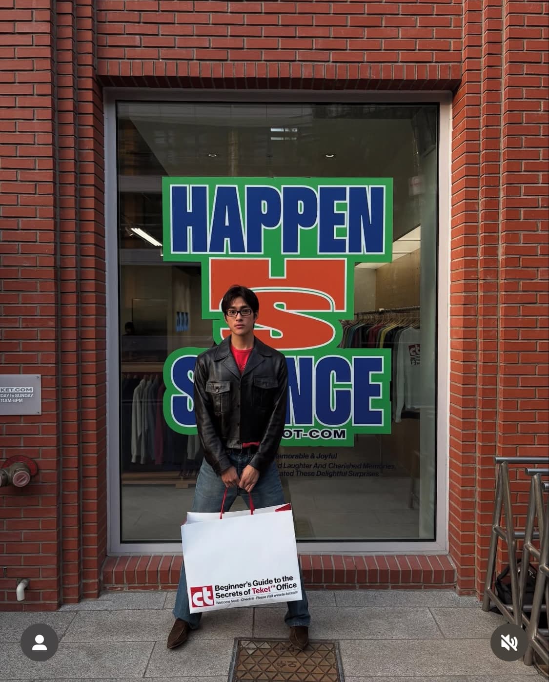 렉토 밀리터리 레더 자켓 m 팝니다 상품이미지1