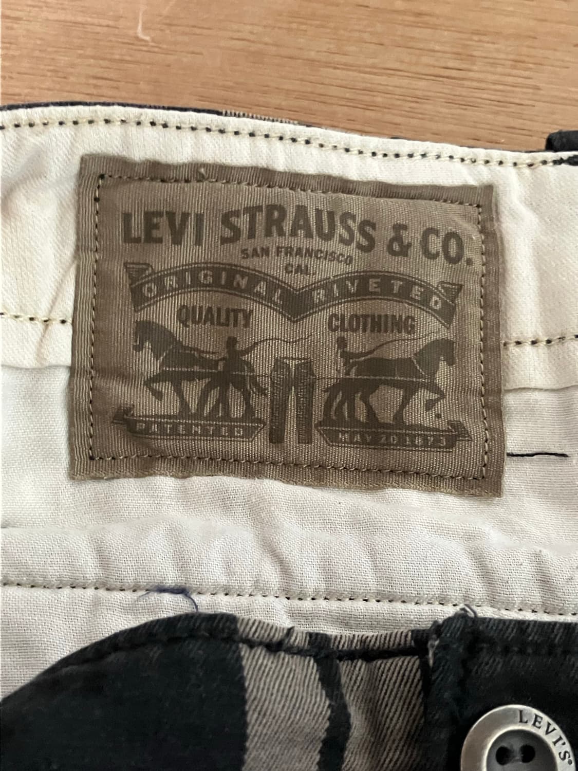 32) Levi's 리벳 톤온톤 체크 쇼츠 상품이미지7