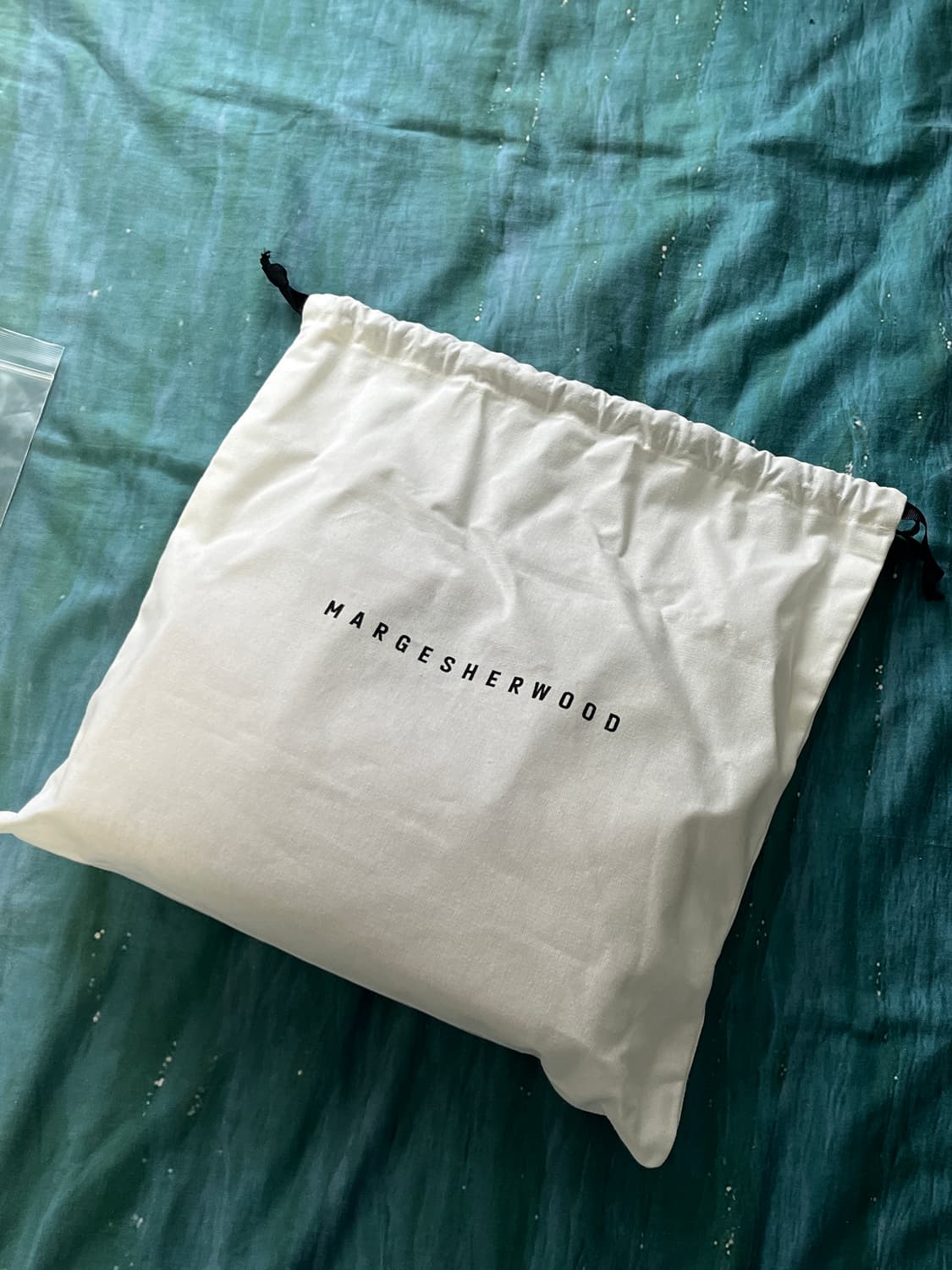 마지셔우드 지퍼 스몰 핑크 크링클 백  상품이미지6