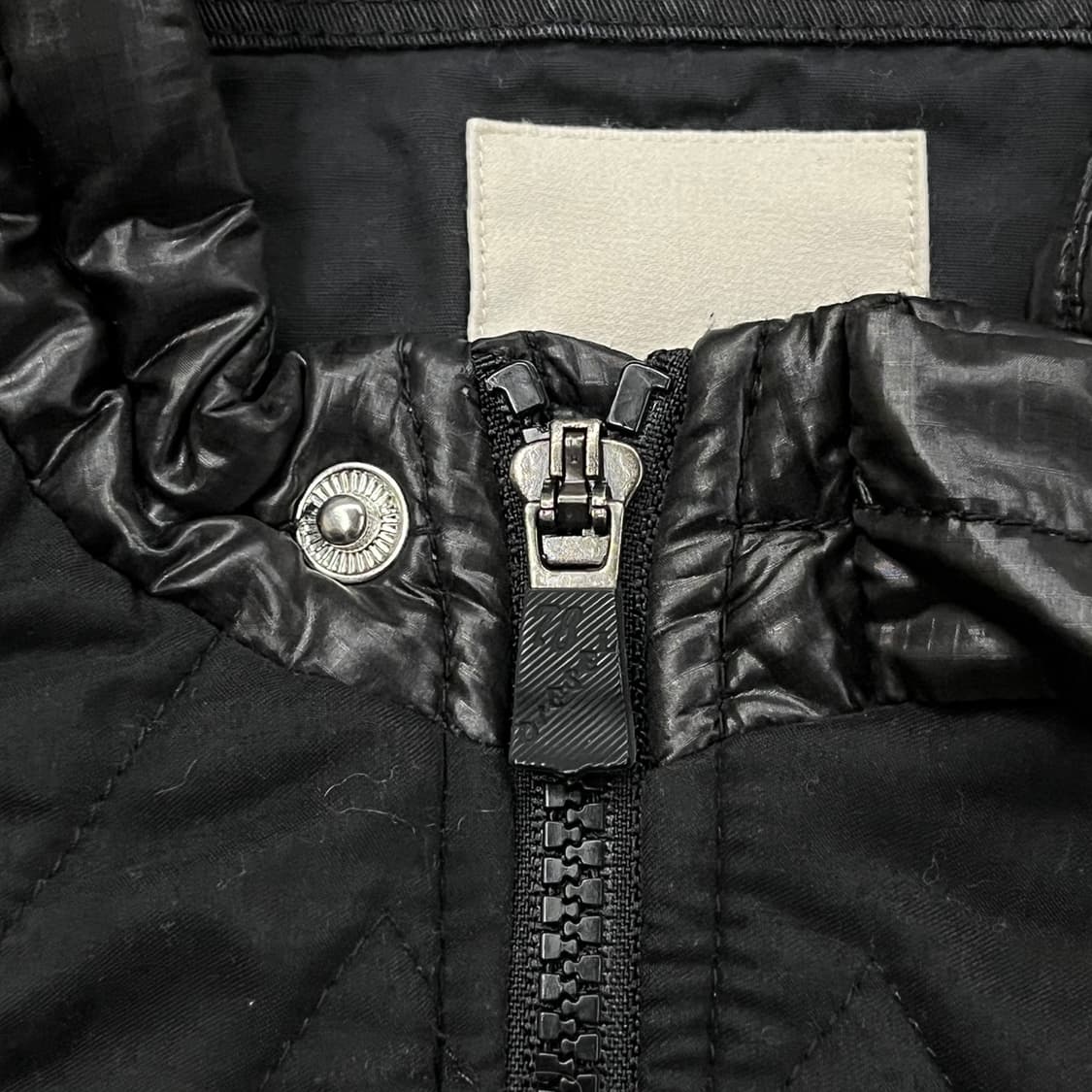 [정품/S] 디젤 블랙 퀼팅 디자인 점퍼 b17 상품이미지7