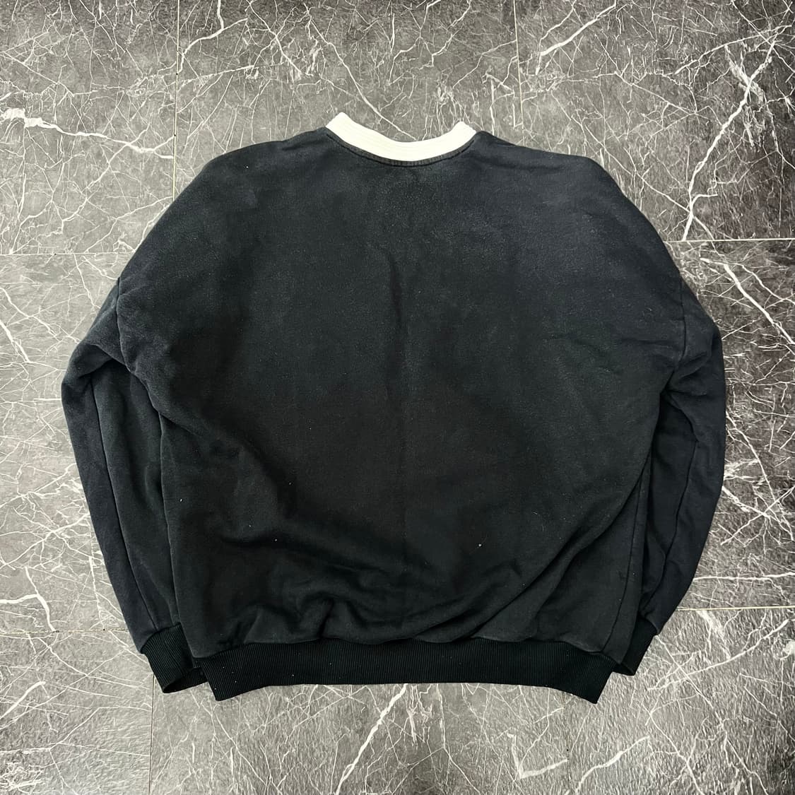 아디다스 x 고샤 오버사이즈 풋볼 맨투맨 상품이미지3