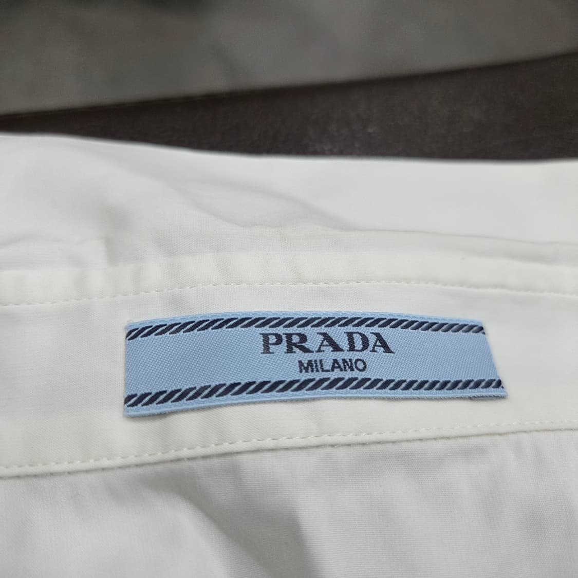 프라다 셔츠 상품이미지2