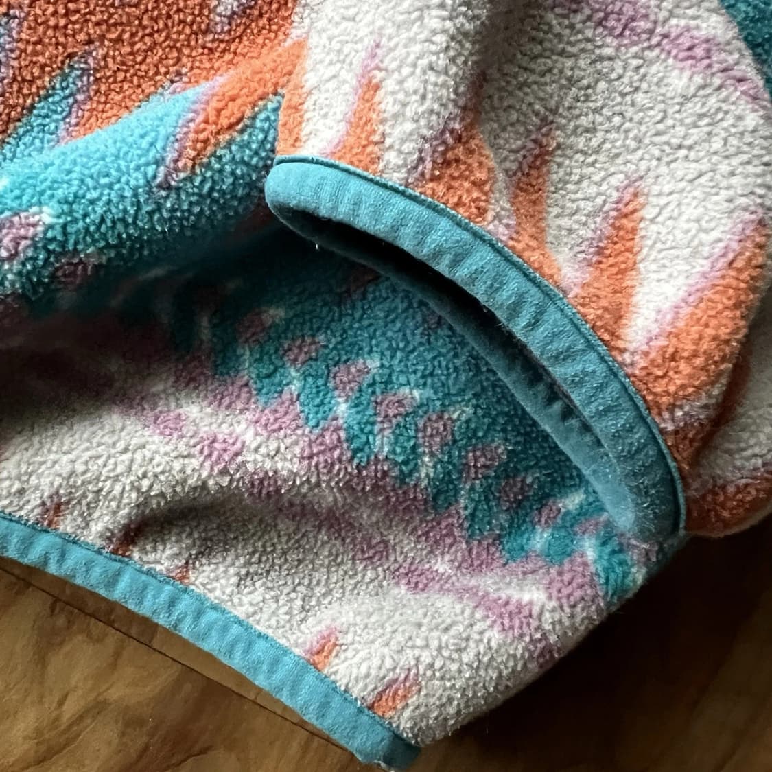 17FW 파타고니아 신칠라 스냅-T 아즈텍 패턴 상품이미지3