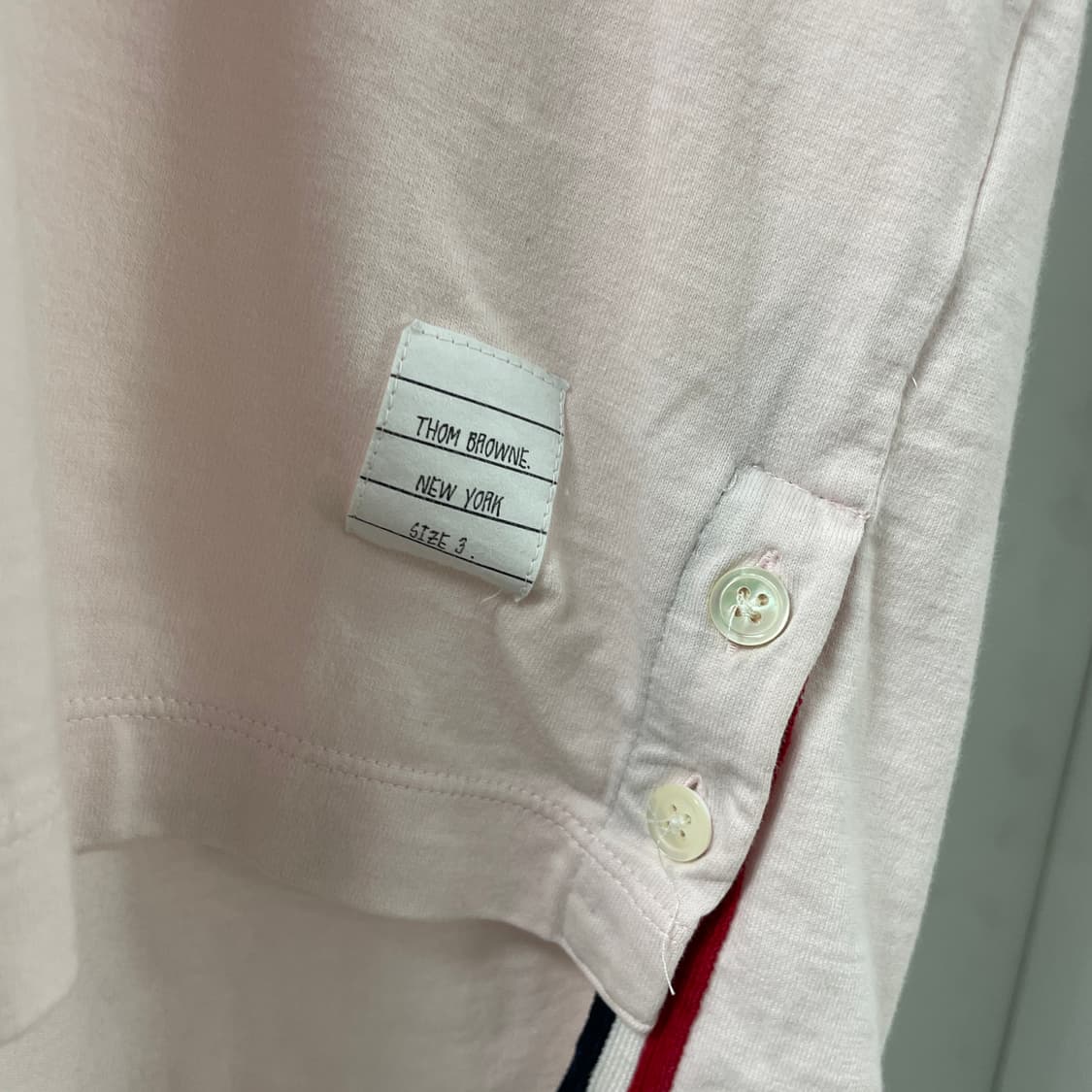 톰브라운 반팔 티셔츠 핑크 3  상품이미지4