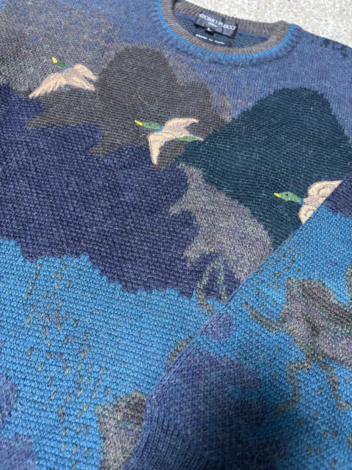 이태리제 ANTONIO FUSCO 니트 사이즈 105 상품이미지2