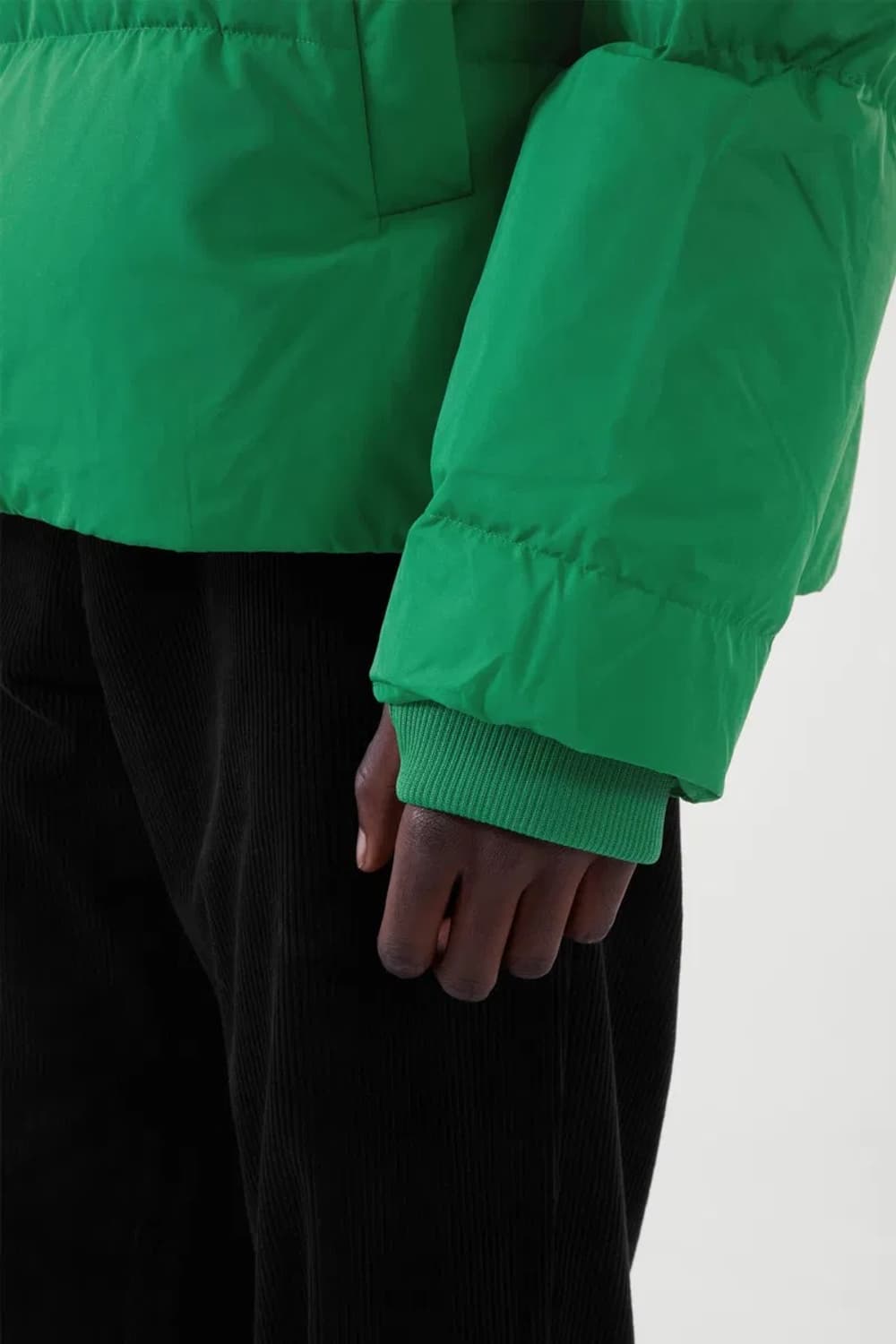 코스 숏 푸퍼 패딩 그린 상품이미지7