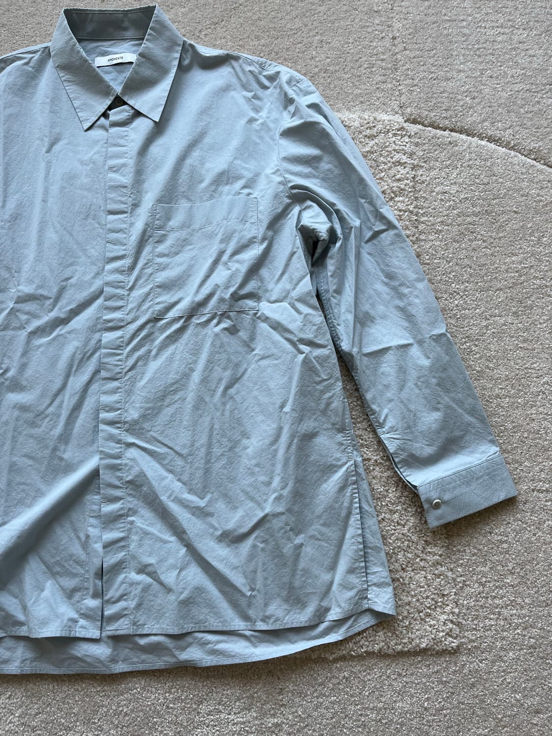 아모멘토 Seamless Shirt Light Blue (105) 상품이미지3