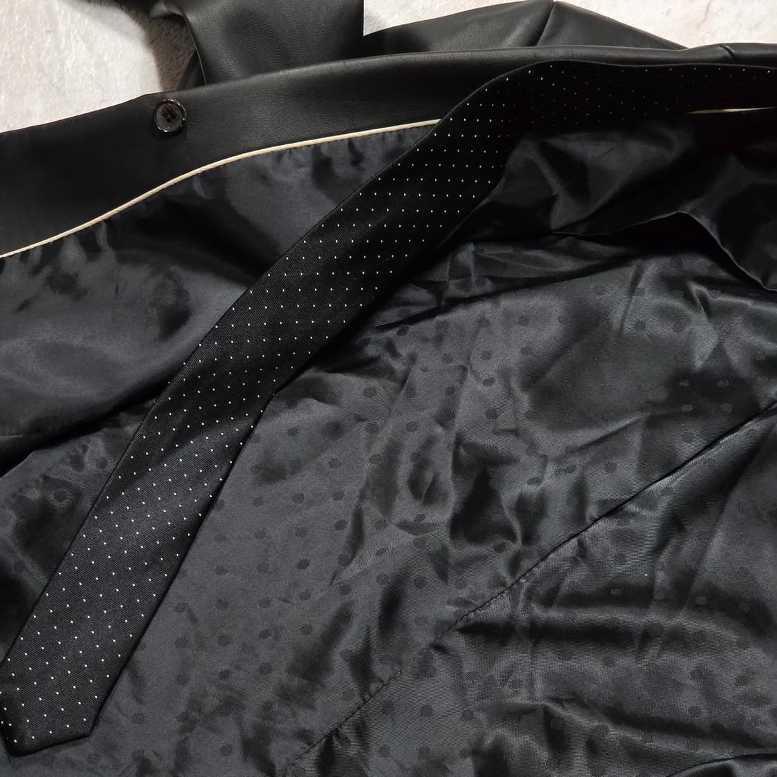 리얼 레더 블랙 도트 레이어드 양가죽 블레이저 상품이미지7