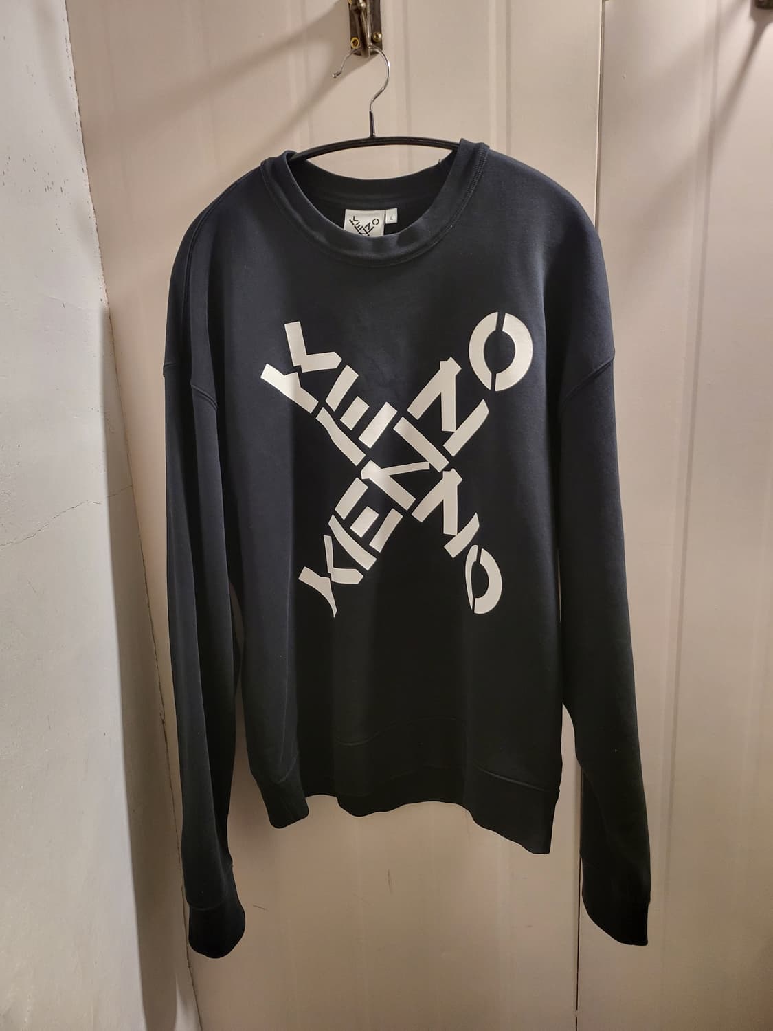 [L]겐조 크로스 로고 맨투맨 블랙 상품이미지1