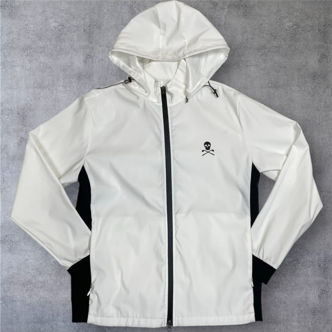 마크앤로나 Mark&Lona 화이트 일본판 스컬 후드 윈드자켓 L 상품이미지1