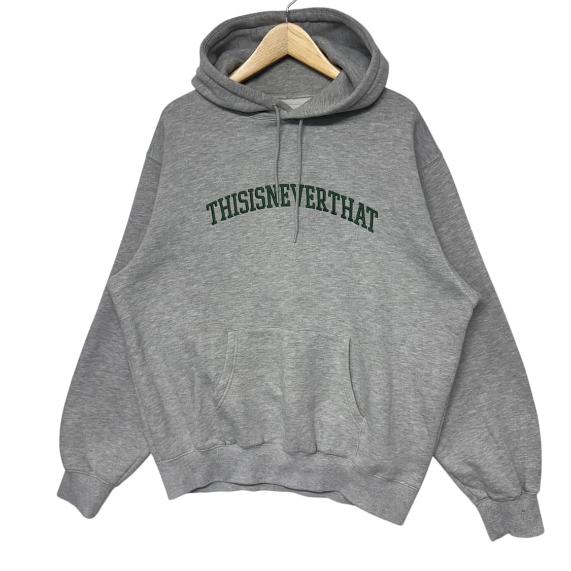 디스이즈네버댓 자수로고 후드티 상품이미지1