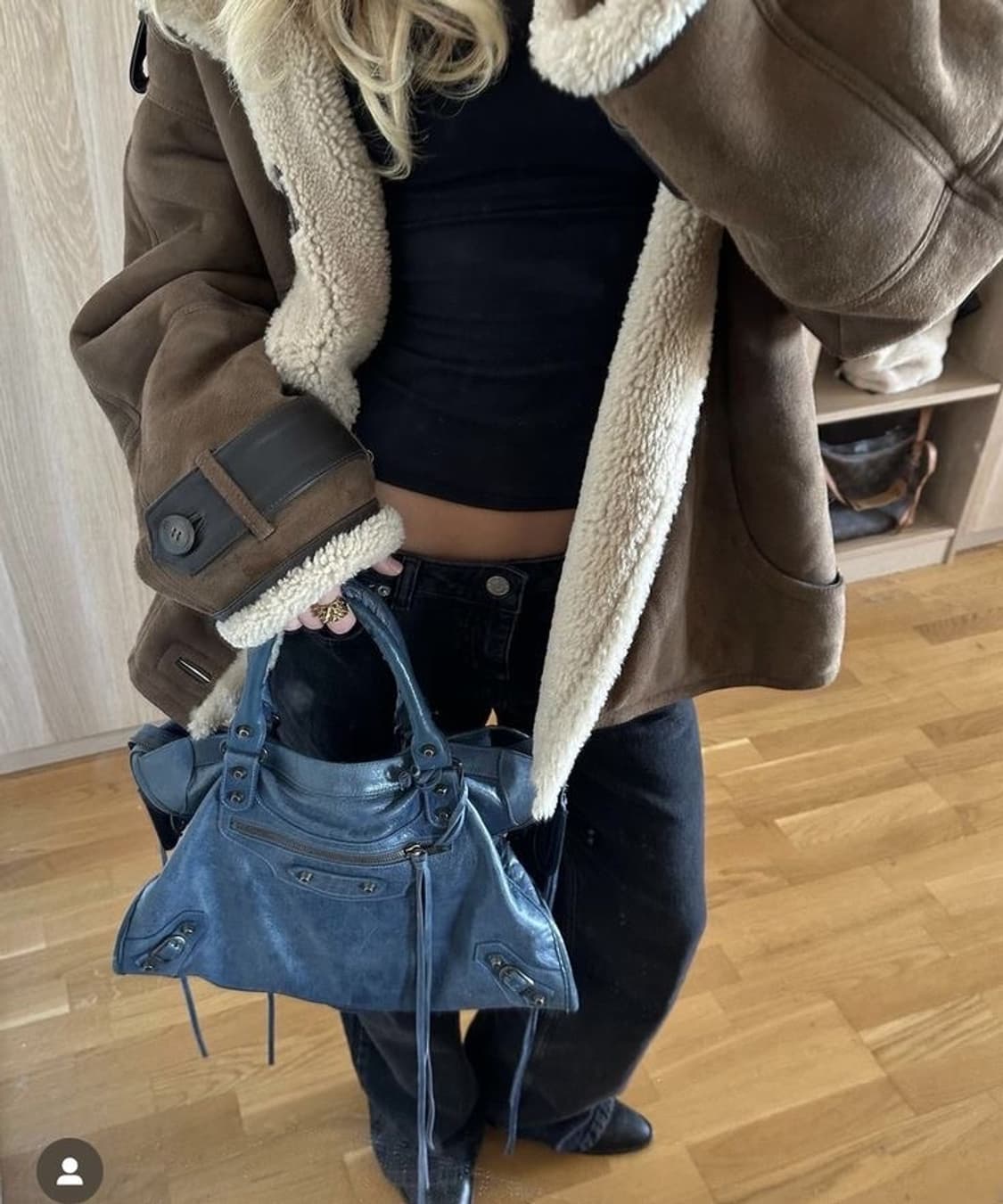 발렌시아가 시티 모터백 트위기 상품이미지4