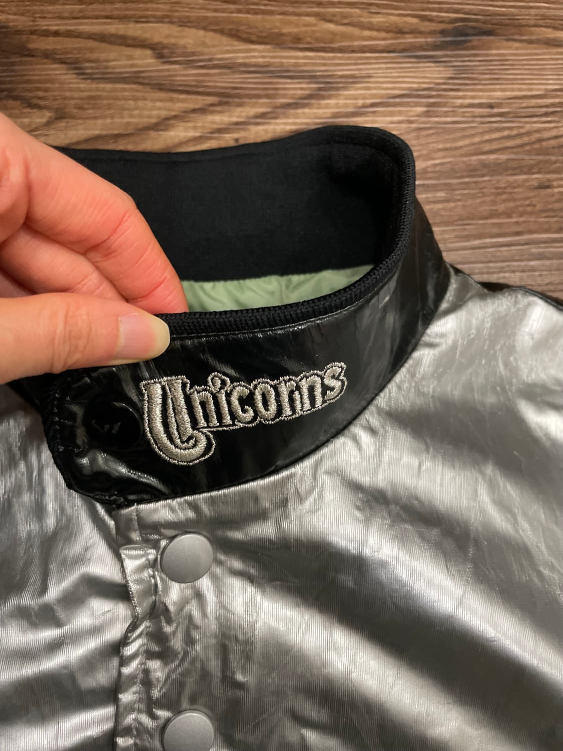 미즈노 현대 유니콘스 레트로 유광 점퍼 상품이미지8