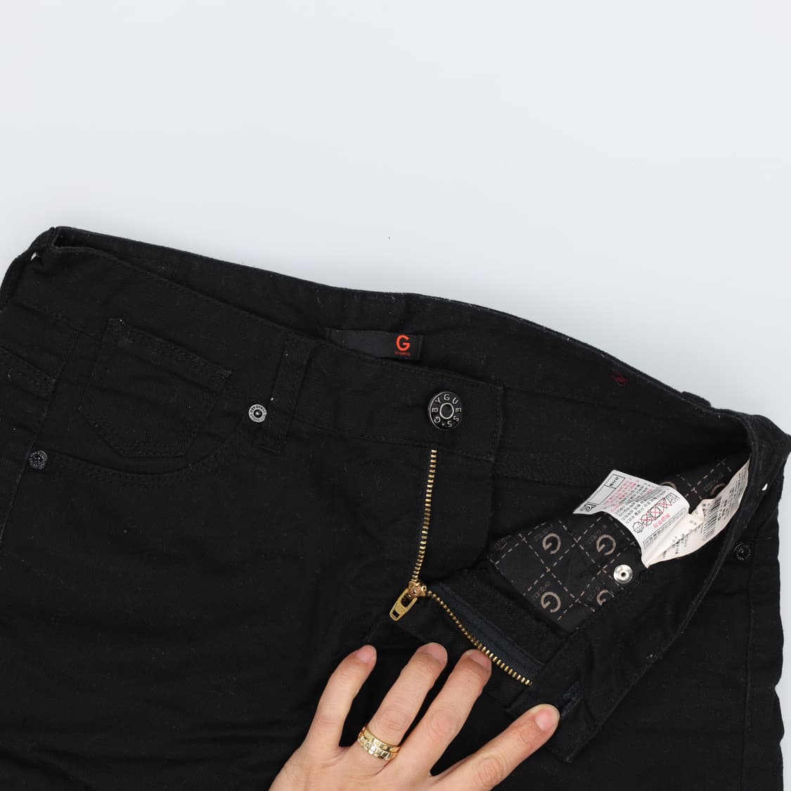 64(26) 게스 여성 블랙진 반바지 0316H1 상품이미지2