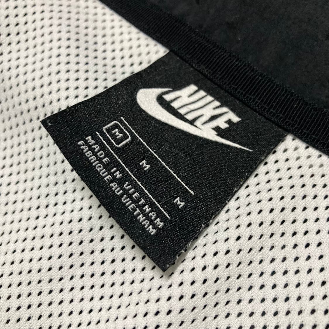 NIKE 나이키 빅 스우시 검빨 바람막이 상품이미지5