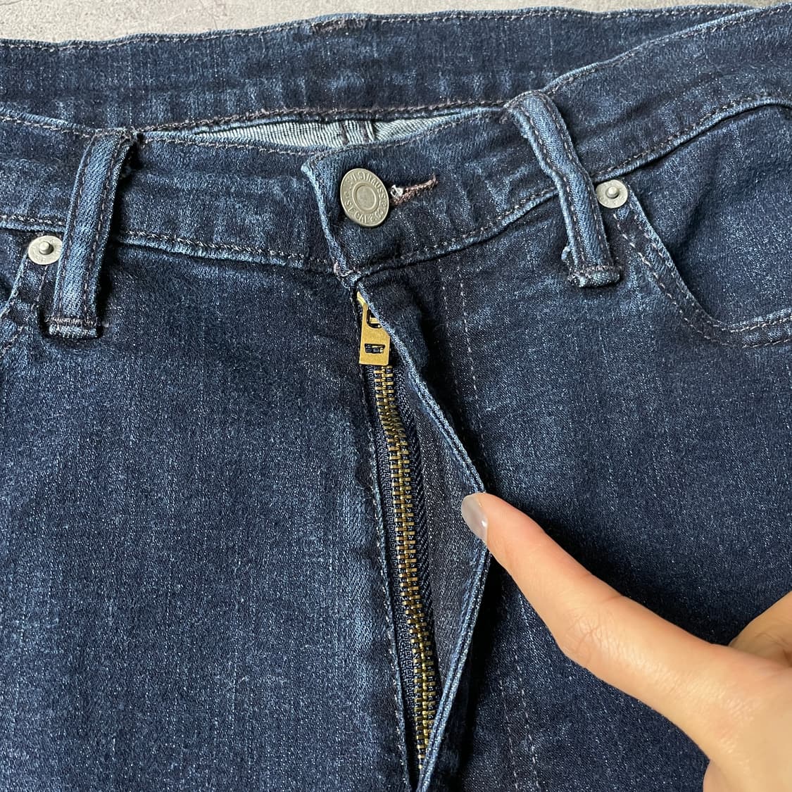 LEVI'S 리바이스513 슬림 스트레이트핏 코튼 데님 팬츠 A00723 상품이미지3