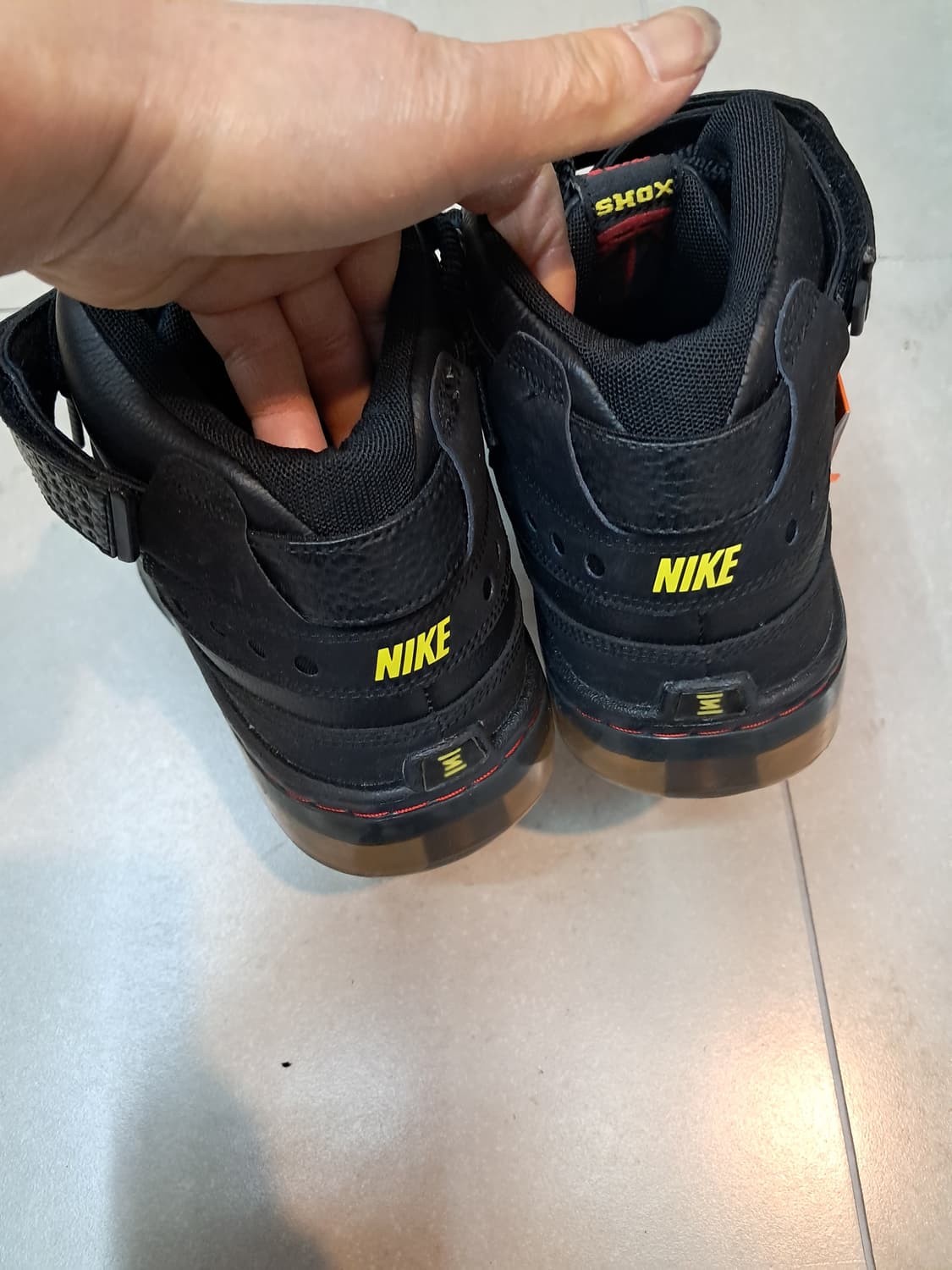 나이키 SHOX 농구화 블랙 275mm(새상품) 상품이미지3