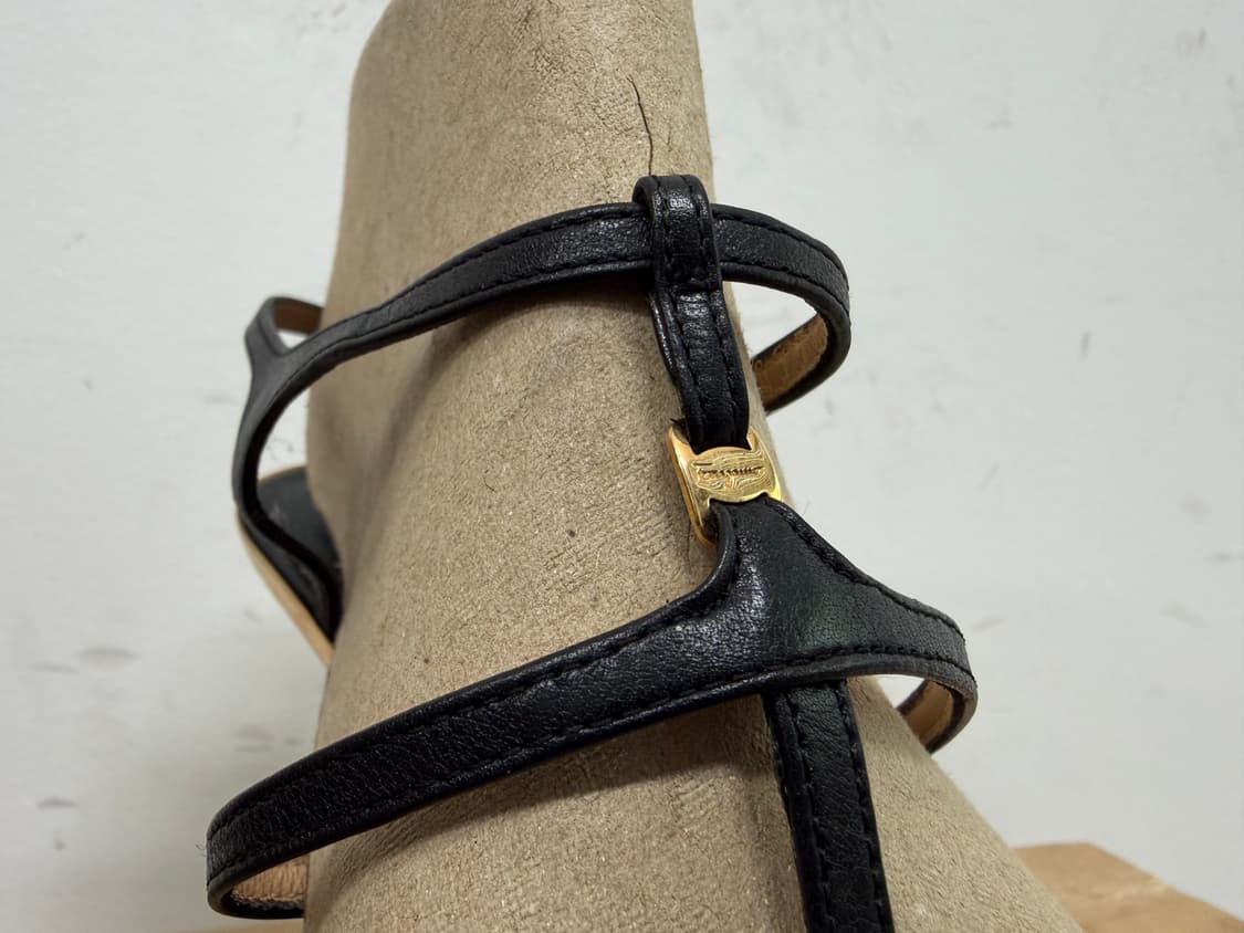 페라가모 여성 샌들 250 상품이미지4