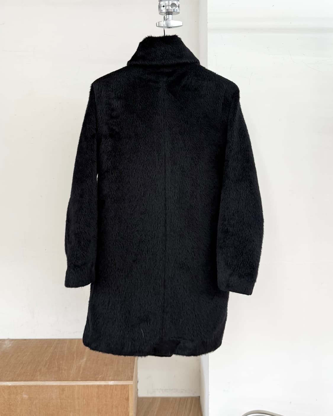 살바토레 페라가모 블랙 알파카 퍼코트 상품이미지6