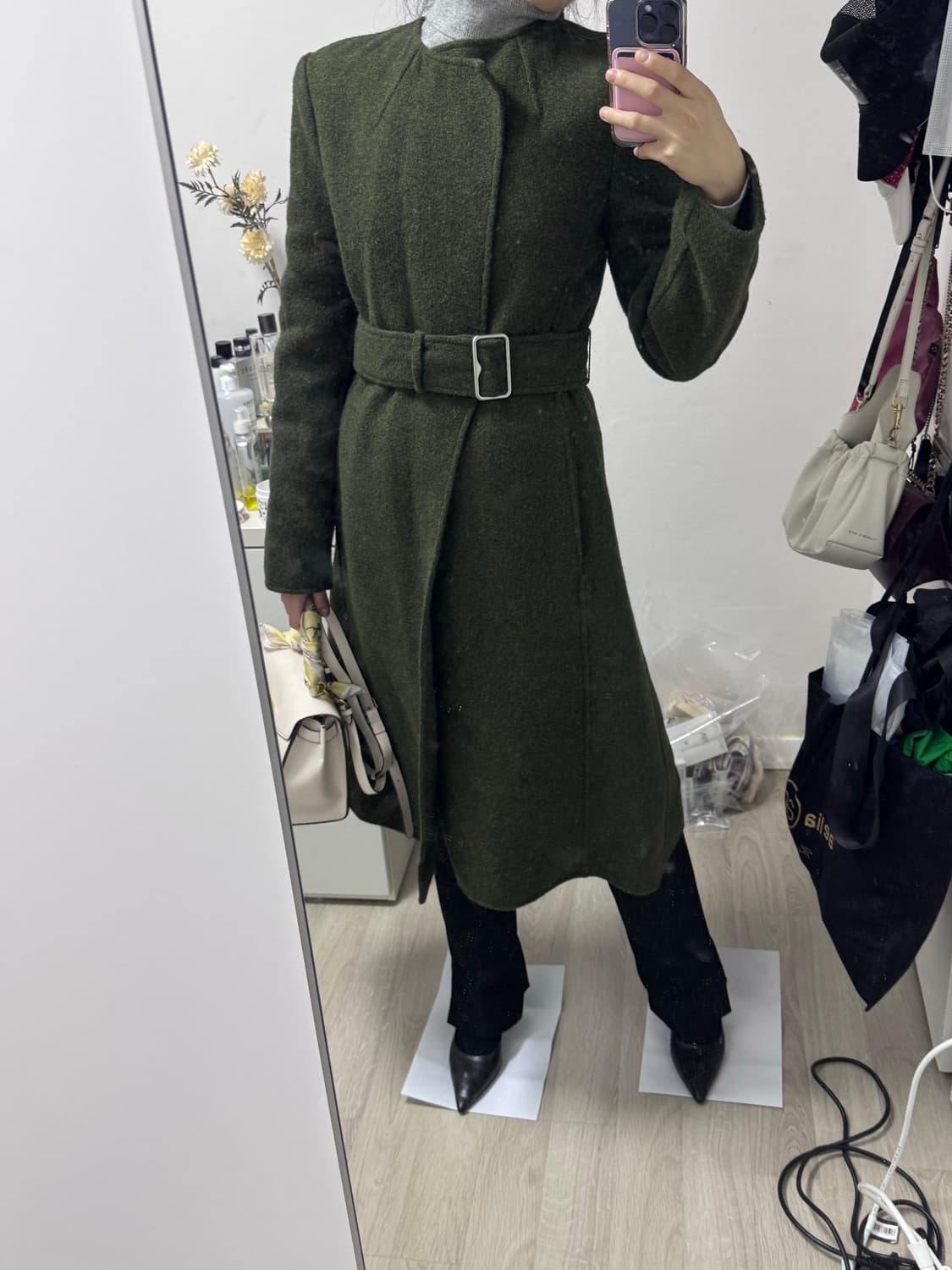 버버리 올리브색 울 코트! 상품이미지4