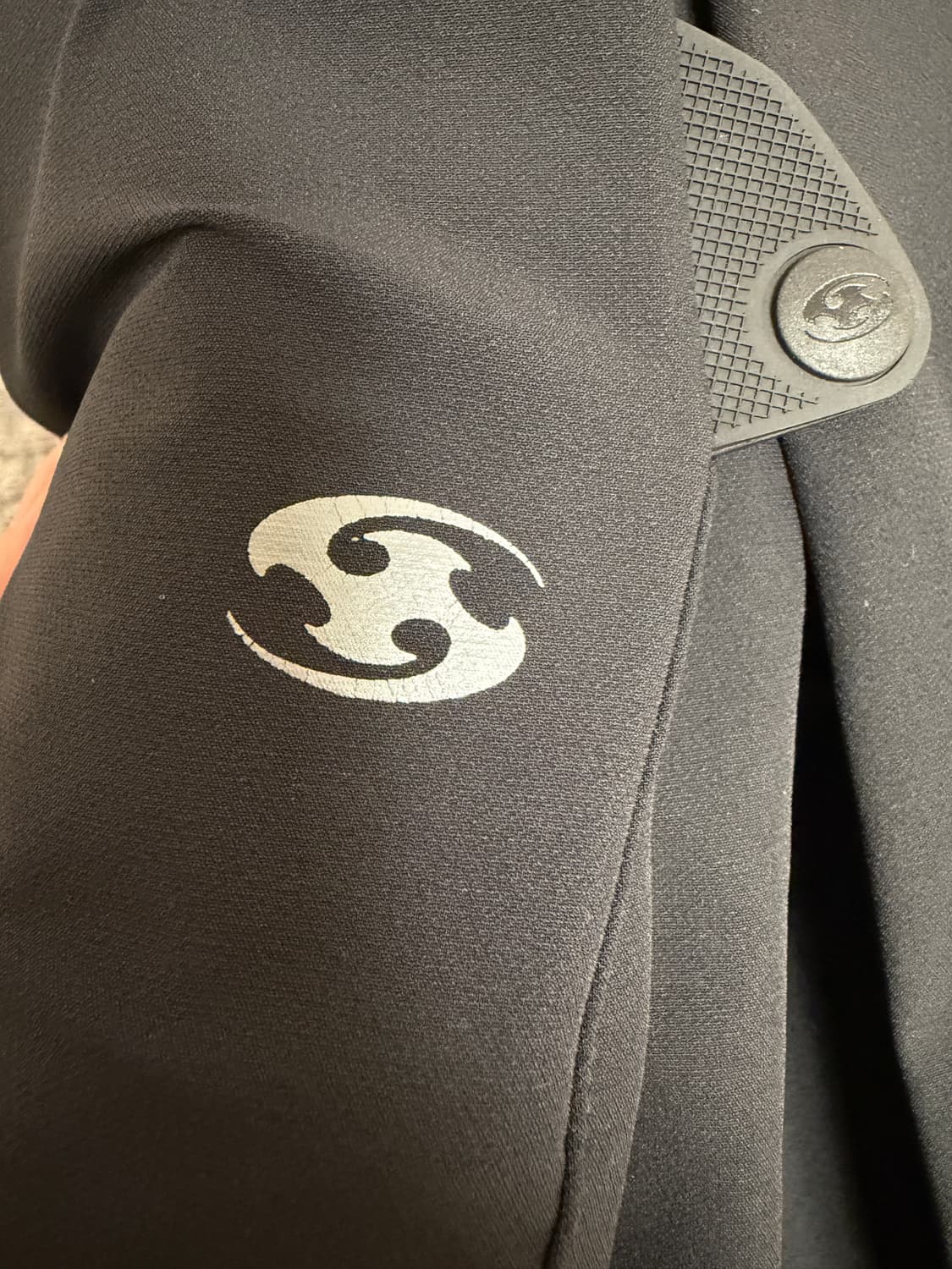 산산기어 사이드스냅 v2 블랙 2사이즈 상품이미지2