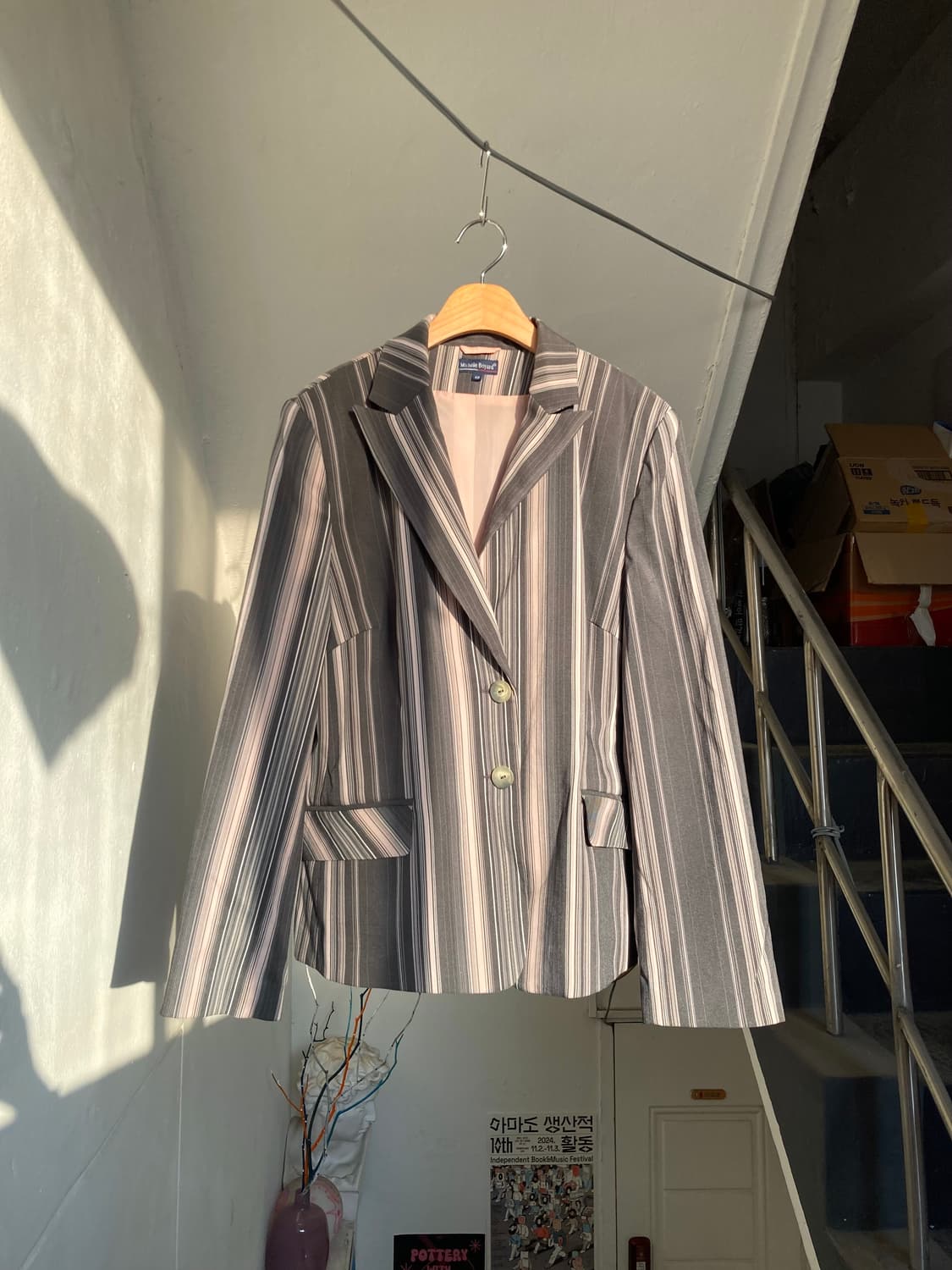빈티지 색감 핏 좋은 스트라이프 자켓 상품이미지1