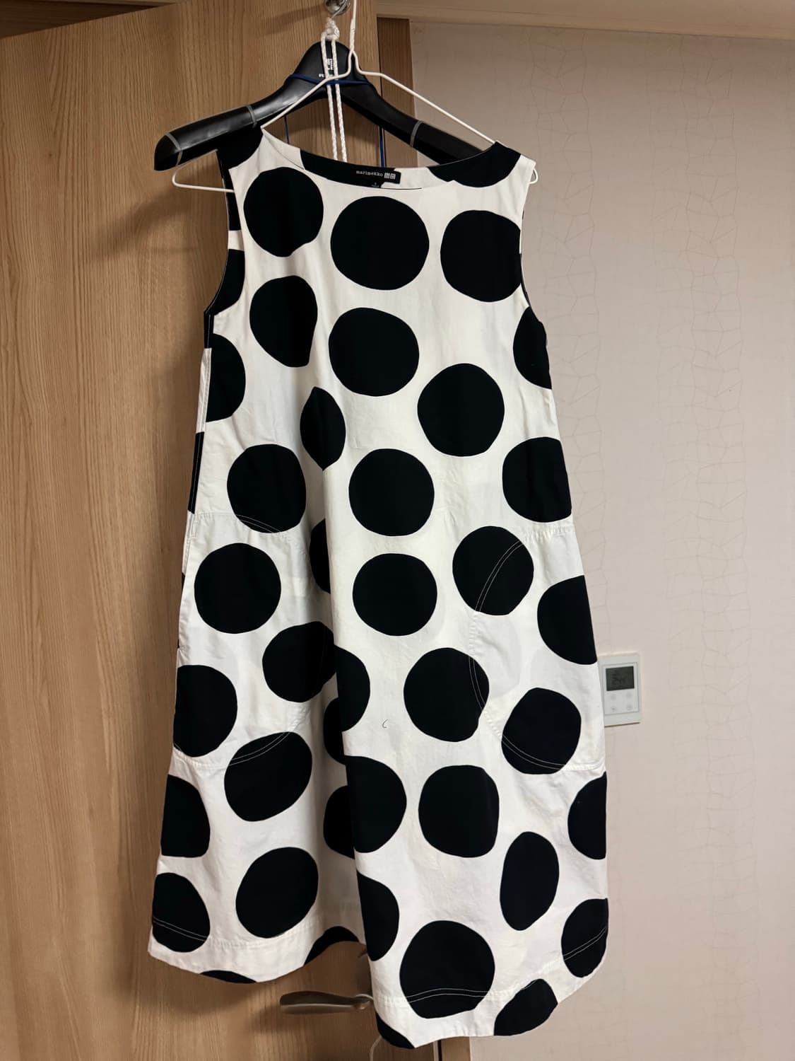 유니클로 마리메꼬 도트원피스  상품이미지1