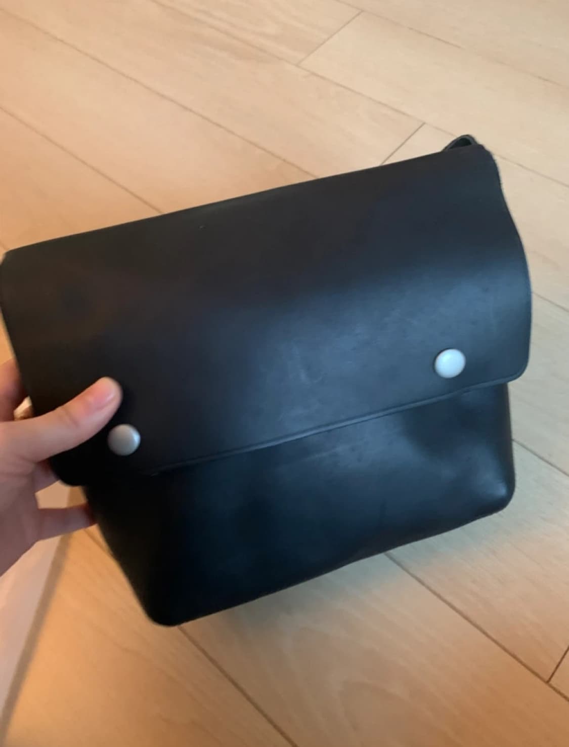 마가렛호웰 MHL. 블랙 크로스백  상품이미지2