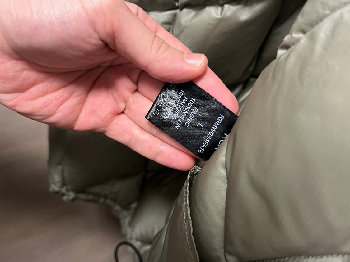 (L) ROA 로아 하이킹 해린 패딩 팝니다. 그레이 컬러 상품이미지6