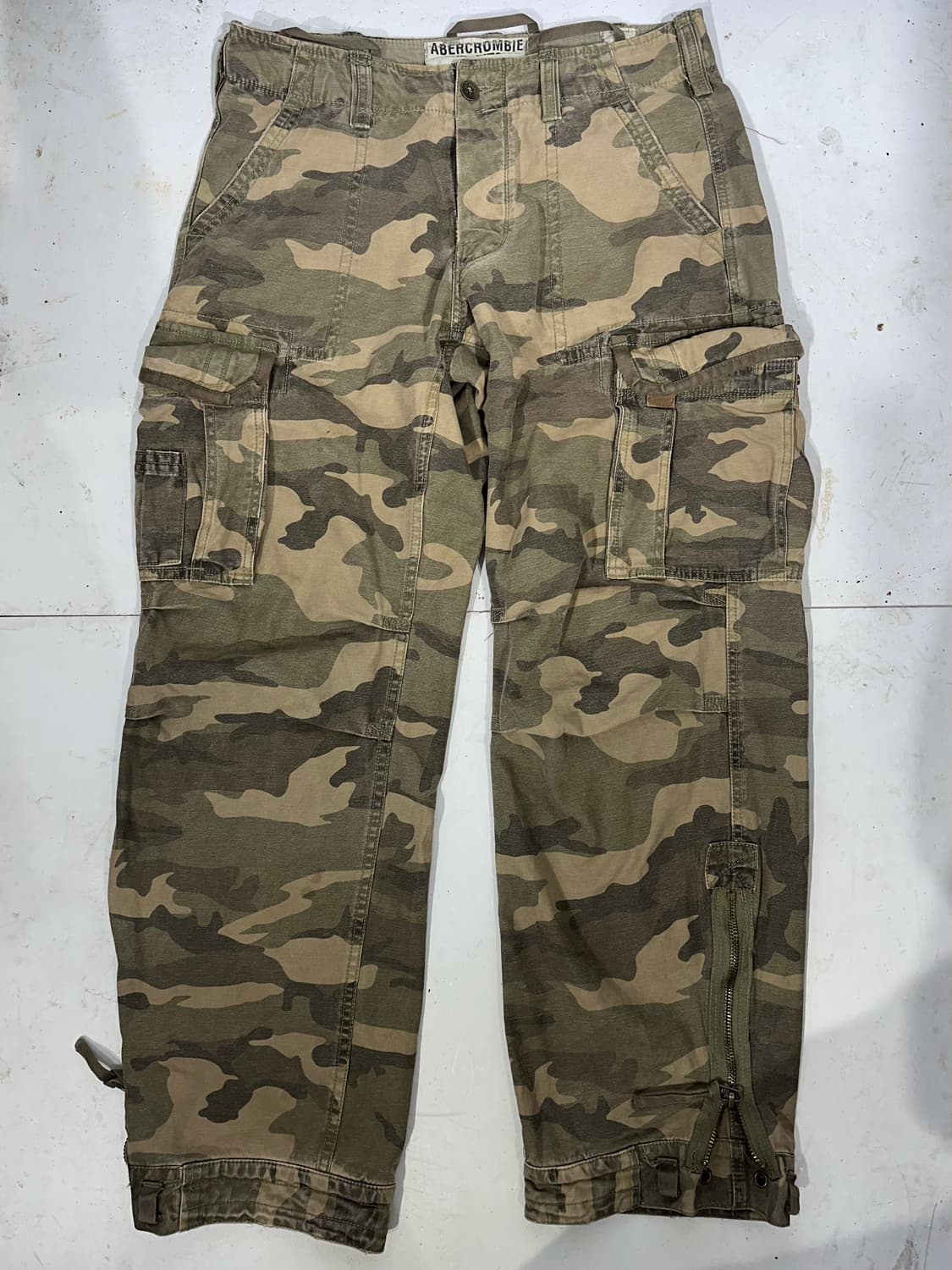 아베크롬비 베이지 밀리터리 카모 빅 포켓 와이드 카고 팬츠 L 상품이미지4