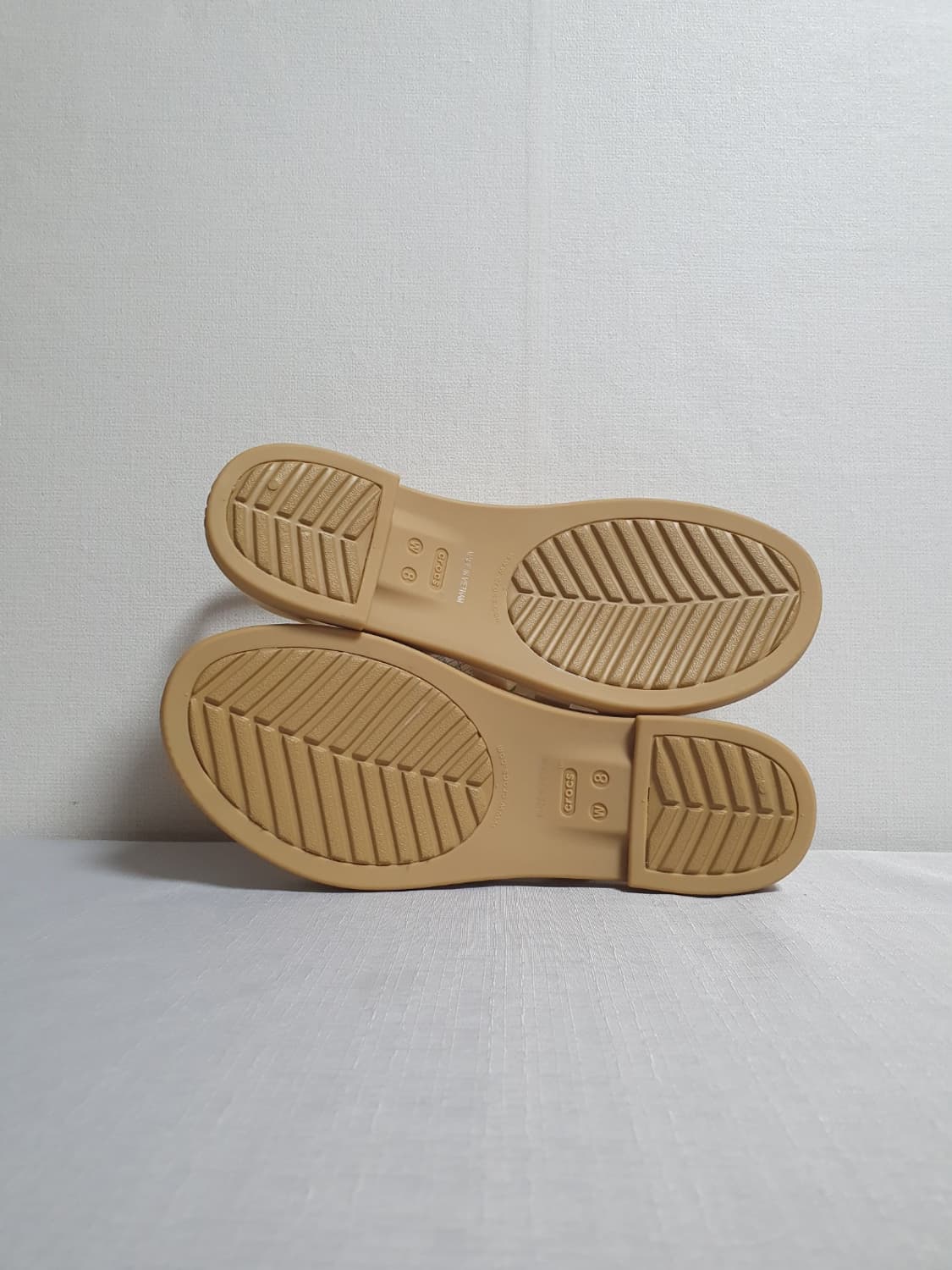 230mm 크록스 툴룸 오픈 플랫 샌들 베이지 상품이미지8