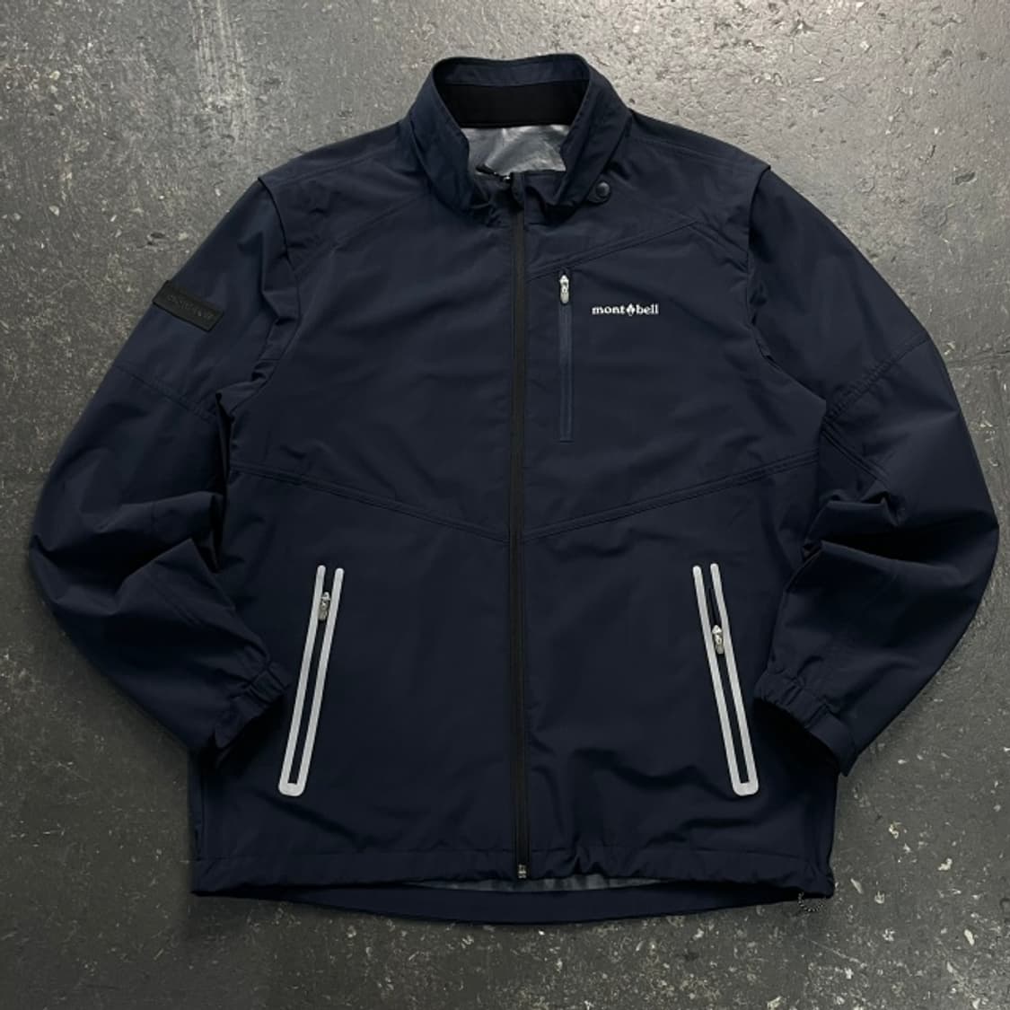 100 몽벨 바람막이 상품이미지1