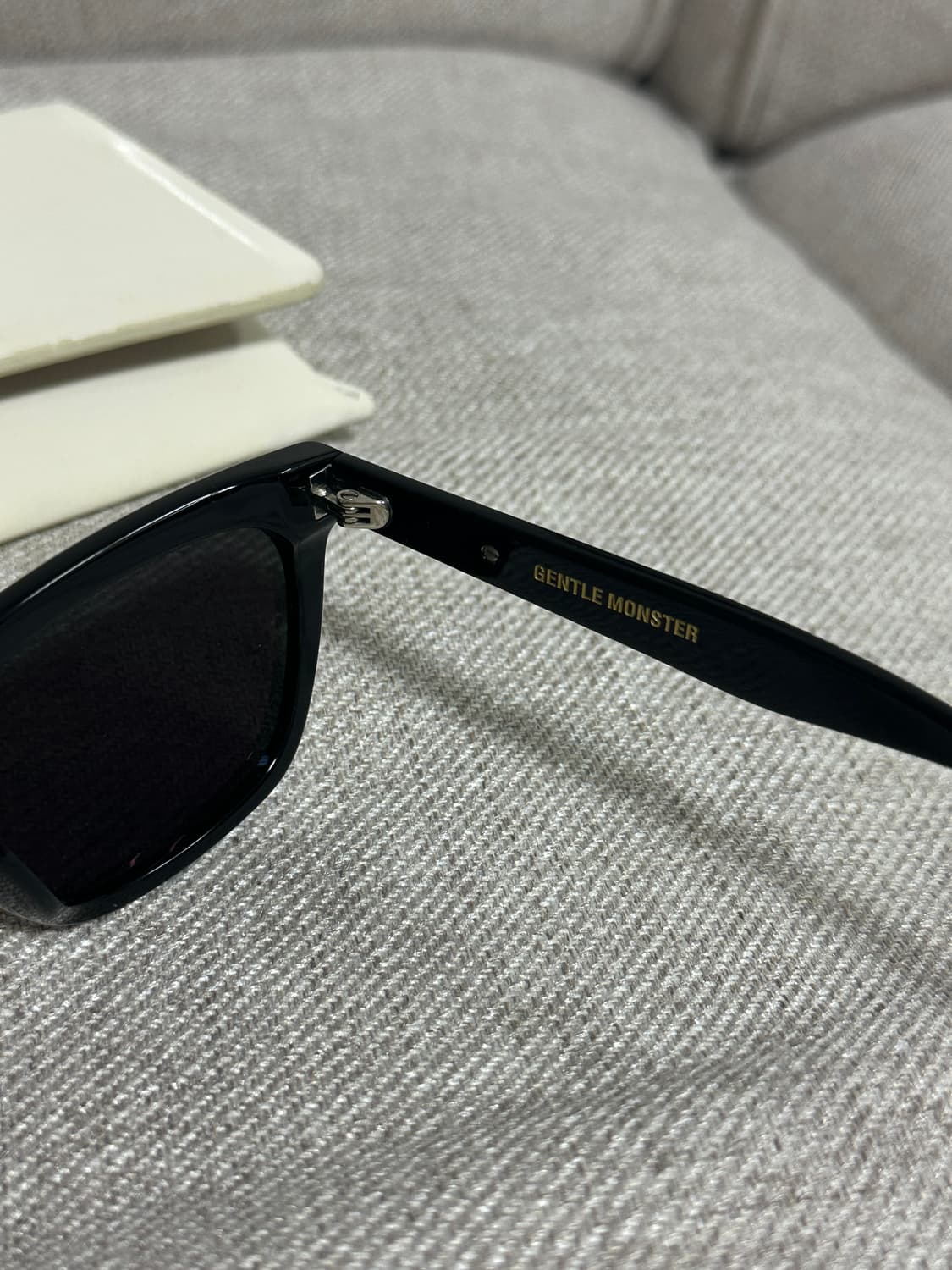 젠틀몬스터 몬도 상품이미지2