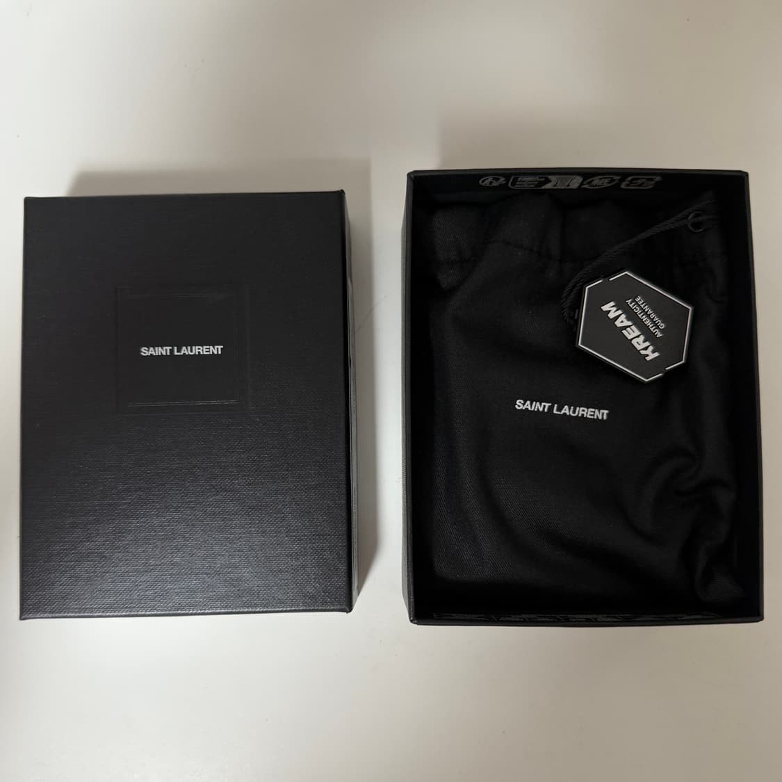 생로랑 카산드라 카드 지갑 블랙 상품이미지6