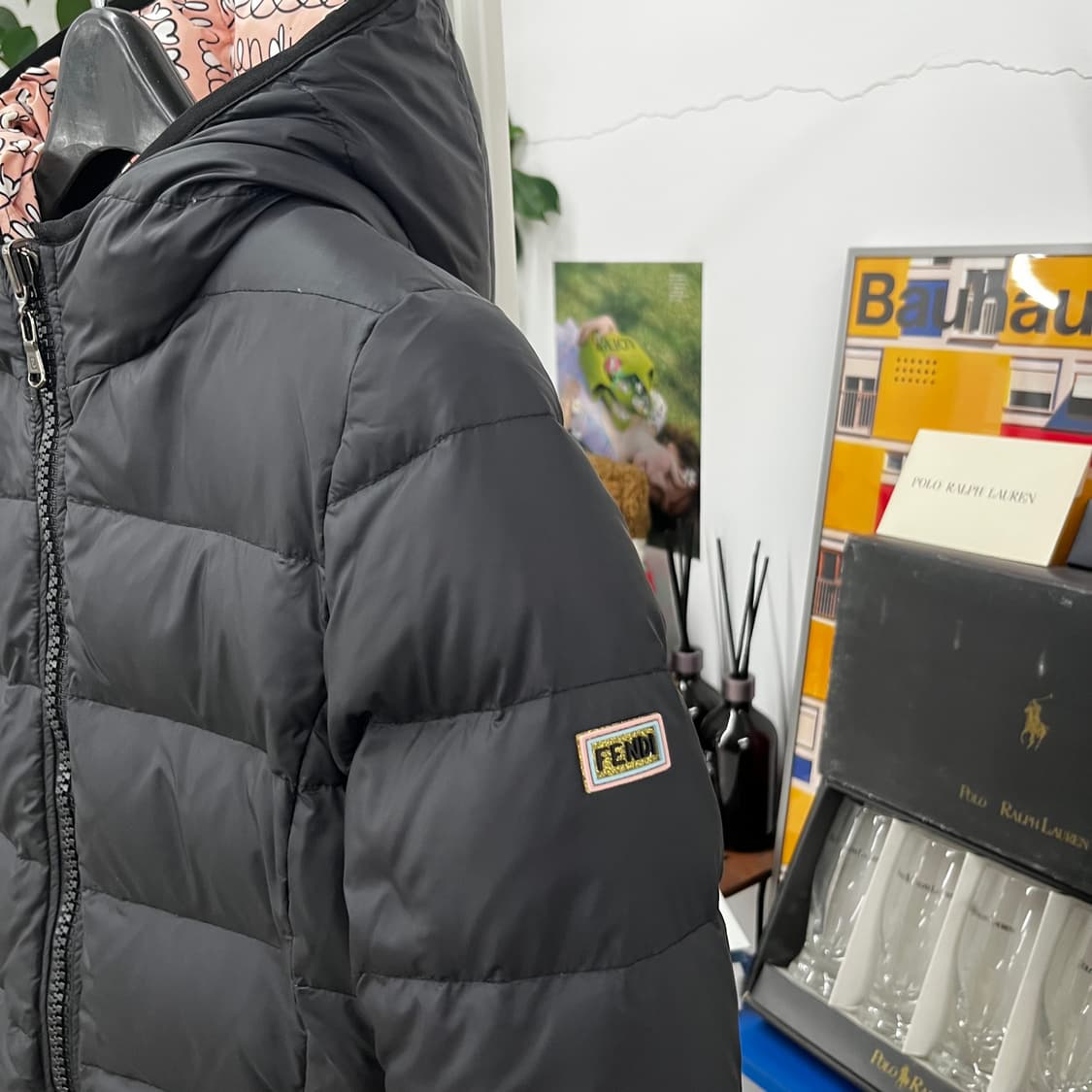 펜디 키즈 리버시블 다운 패딩점퍼 10y 상품이미지3