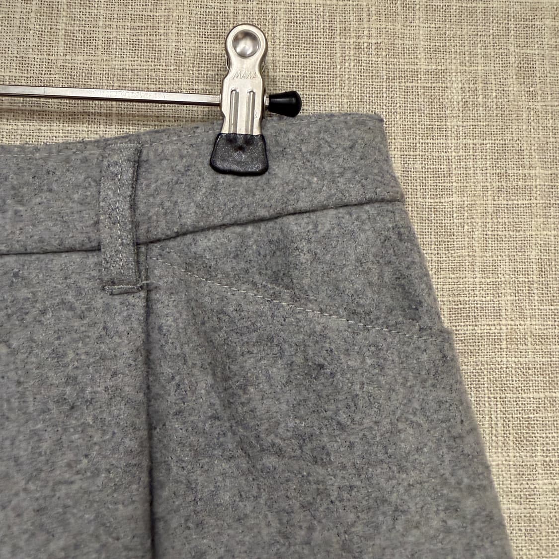 타미힐피거 울블렌드 미디스커트 4 그레이 상품이미지3