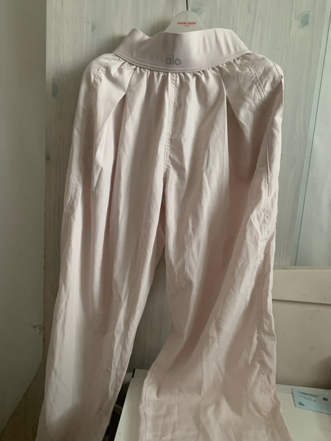 Alo pants 알로 밴딩 팬츠 바지 상품이미지1