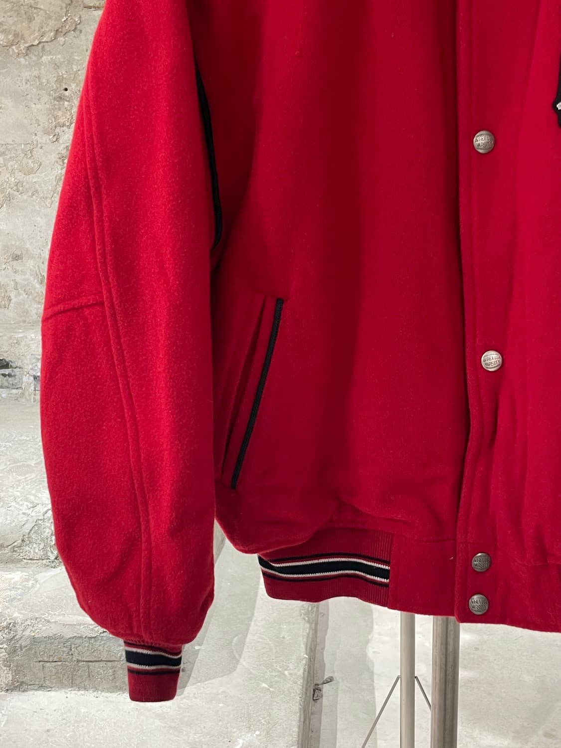 아비렉스 레드 usa 앰블럼 봄버 핏 울 바시티 자켓 상품이미지5